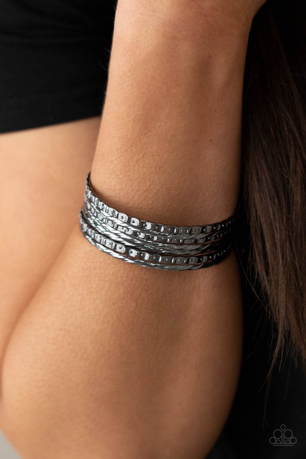Back To Back Stacks Black Bracelet Paparazzi B0145