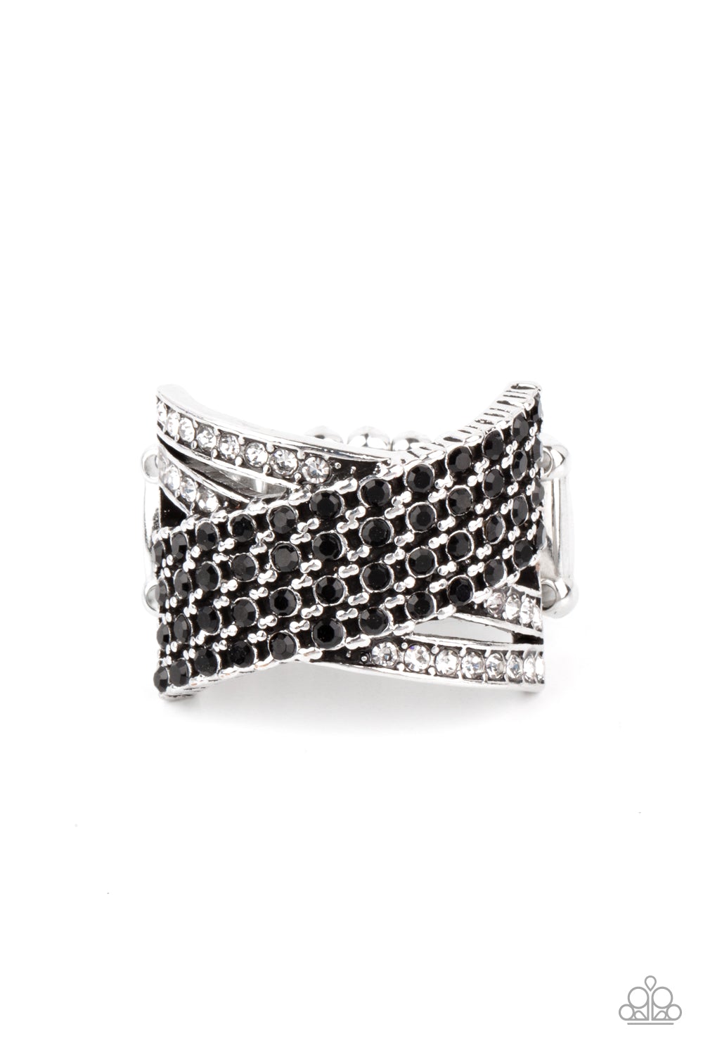 Classic Crossover Black Ring Paparazzi R0129