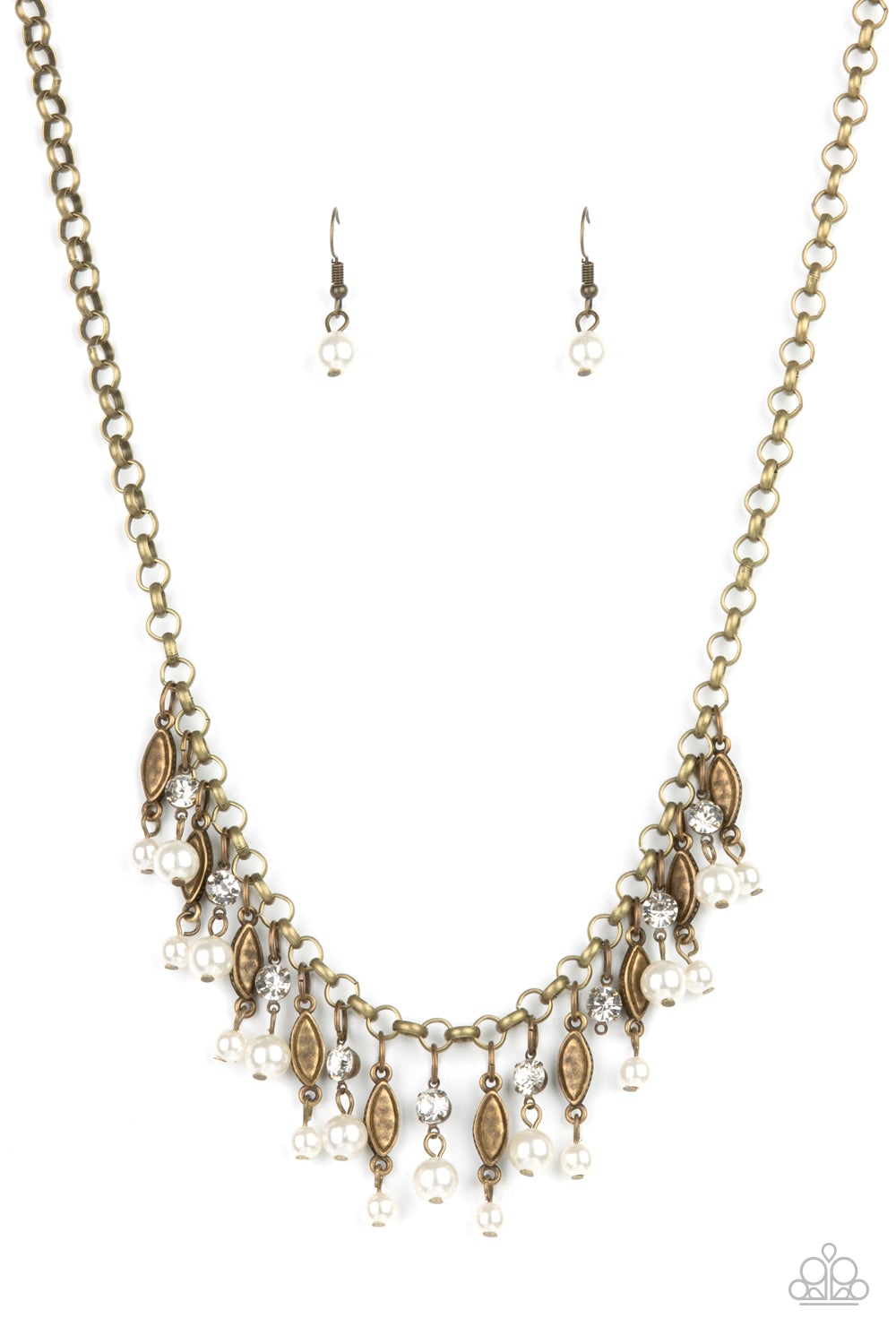 Cosmopolitan Couture Brass Necklace Paparazzi N0324