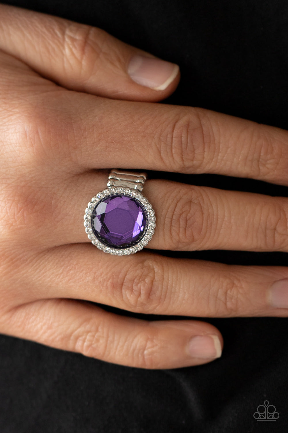 Crown Culture Purple Ring Paparazzi R0102