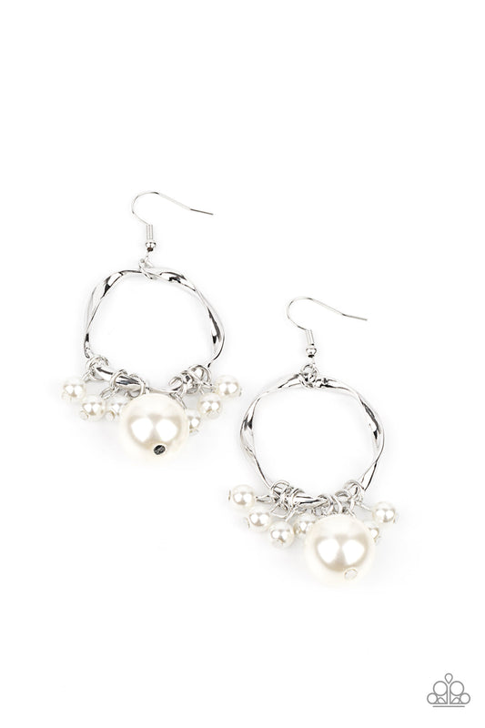 Delectably Diva White Earring Paparazzi E0144
