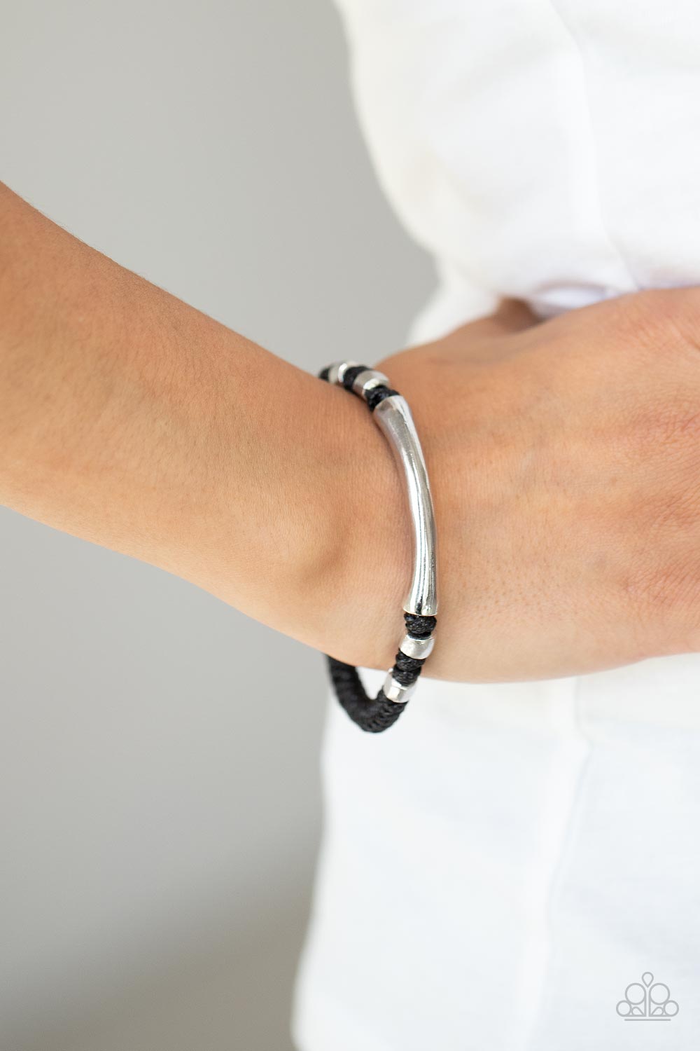 Grounded in Grit Black Urban Bracelet B0058