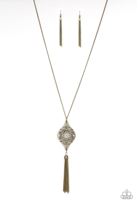 Totally Worth The Tassel Brass Necklace Paparazzi N0271