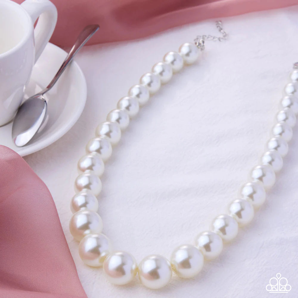 Paparazzi Eternal Empire - White Pearl Necklace April 2026 Life of the Party N4022