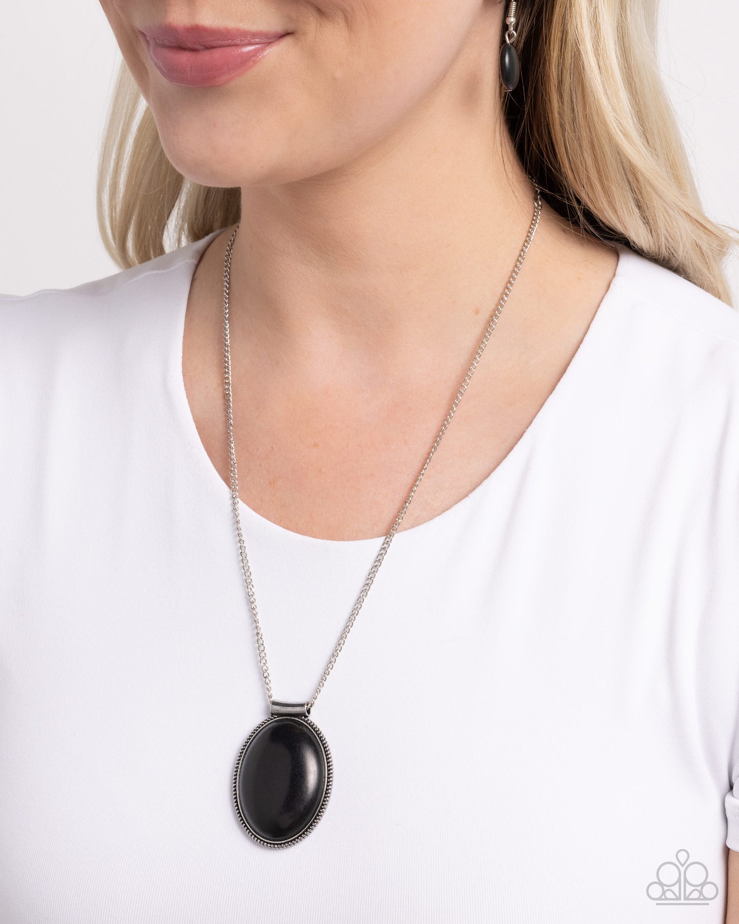 Southwest Showdown - Black Stone Santa Fe Style Necklace Paparazzi N2359