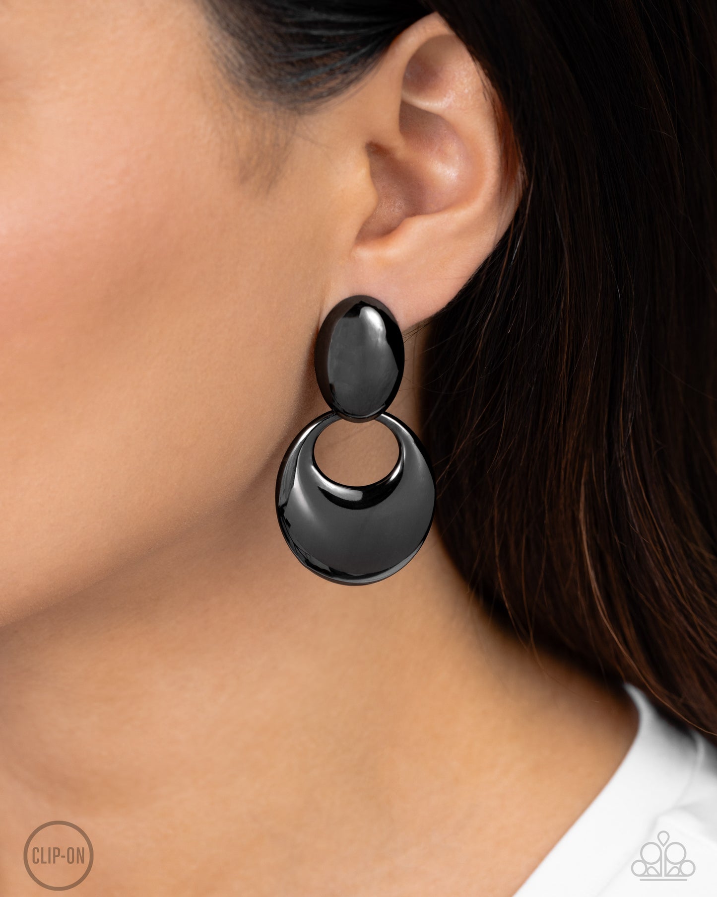 Urban Artistry - Black Shiny Gunmetal Clip On Earring Paparazzi E2282