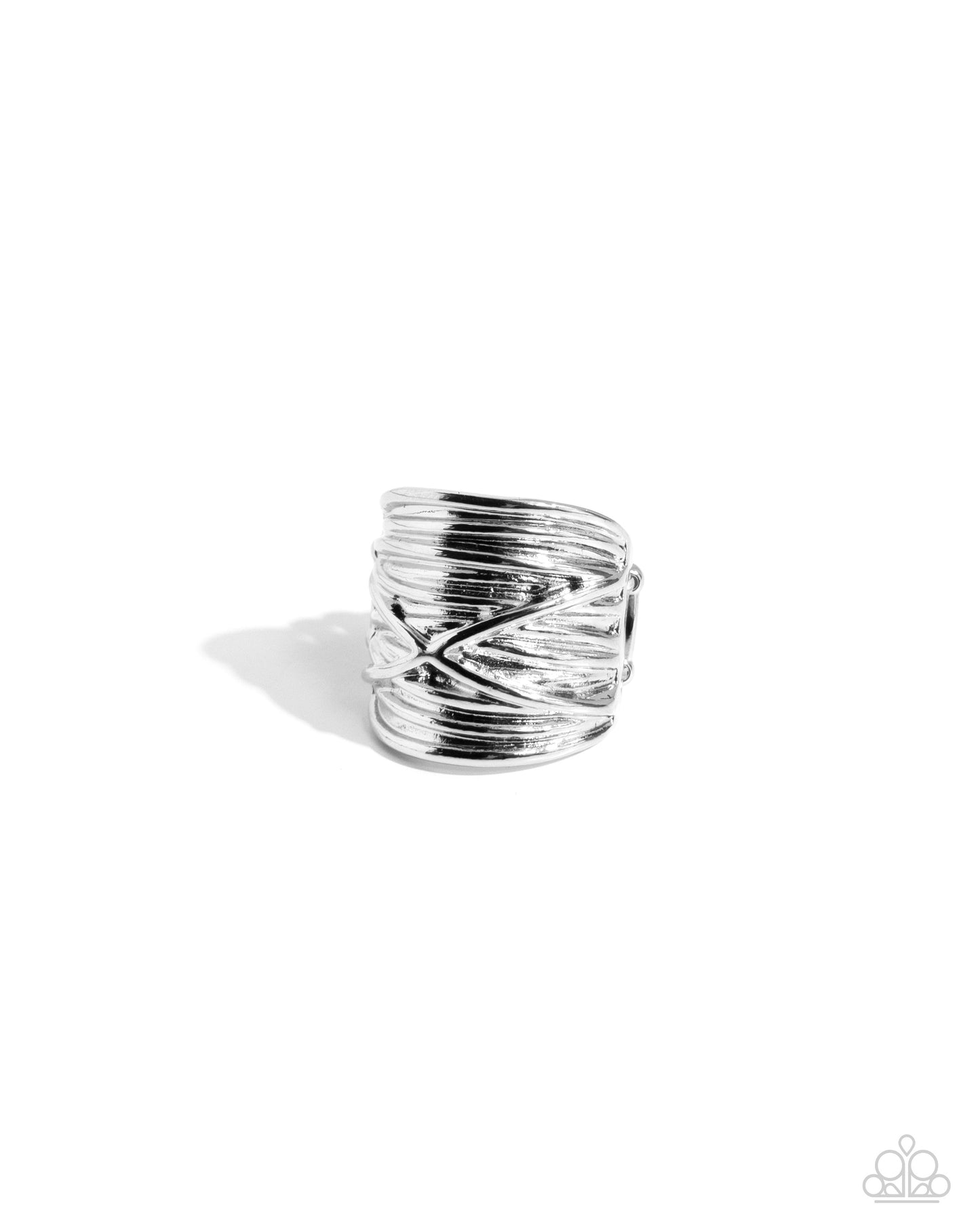 Urban Overlap - Silver Crisscross Bars Overlap Ring Paparazzi R0682