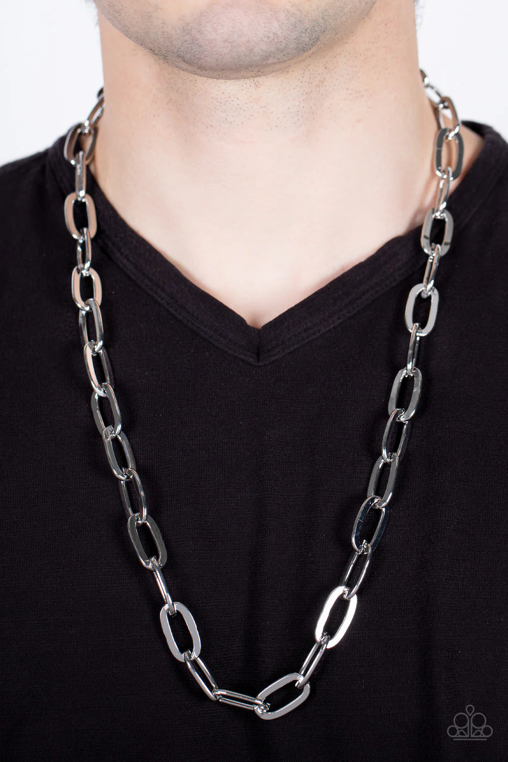 Paparazzi Urban Quarterback - Silver High Sheen Oversized Link Chain Urban Necklace N1543