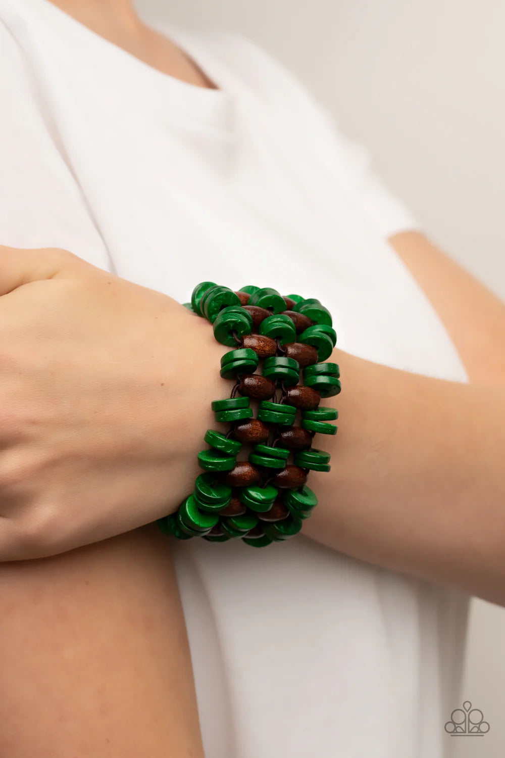 Paparazzi Galapagos Go-Getter - Green & Brown Wooden Bead Stretch Bracelet B2687
