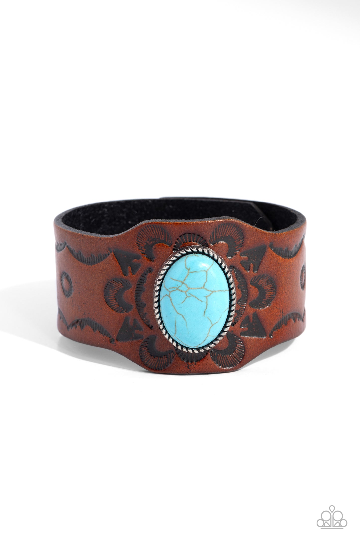 Badlands Rover - Blue Oval Turquoise Stone Brown Leather Santa Fe Style Bracelet Paparazzi B1824