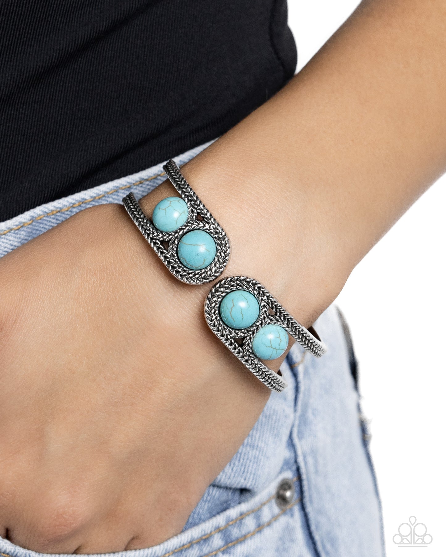 Desert Myth - Blue Turquoise Stone Bead Santa Fe Style Hinge Bracelet Paparazzi B1653