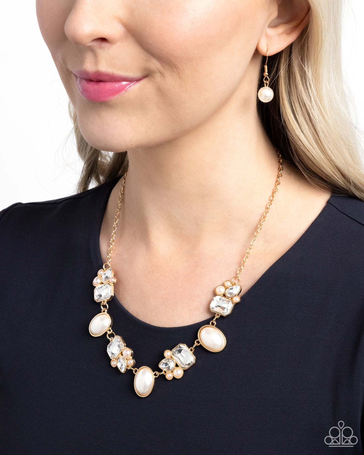 Sensational Showstopper - Gold & White Bubbly Pearl Bead Necklace Paparazzi N2275