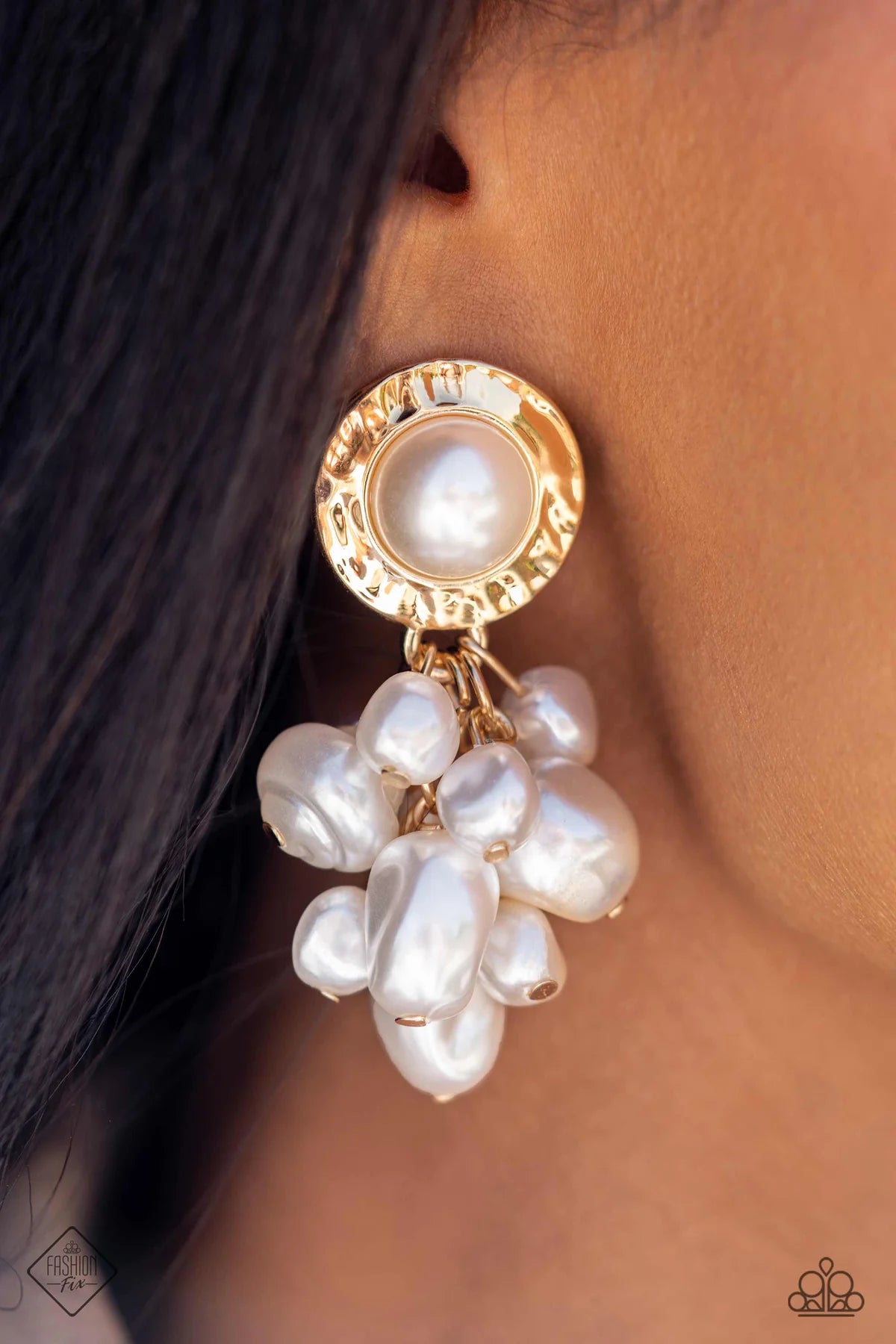 Long Time No SEA Gold White Pearl Post Earring Fashion Fix August 2023 E1479