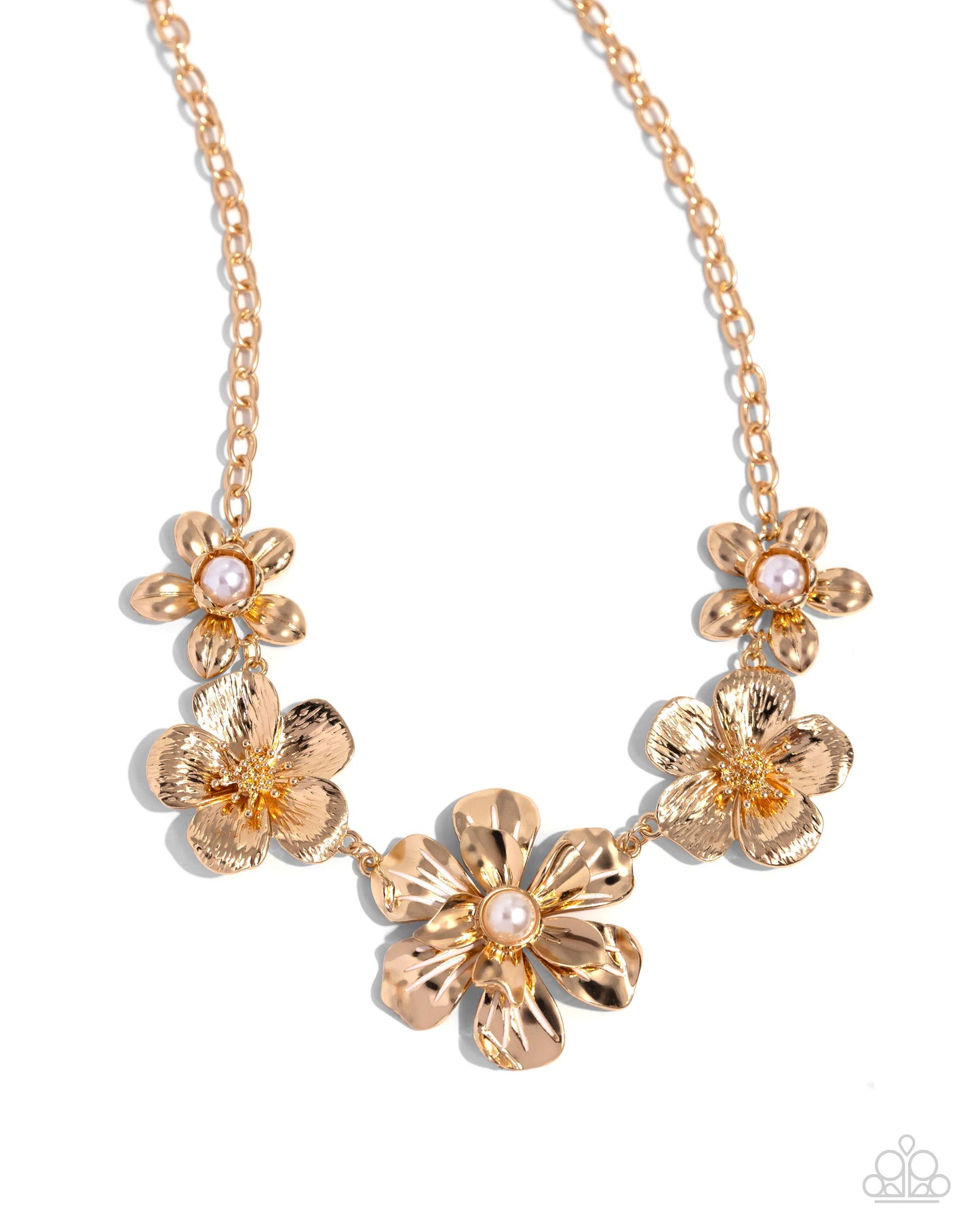 FLOWER Move - Gold & White Pearl Flower Necklace Paparazzi