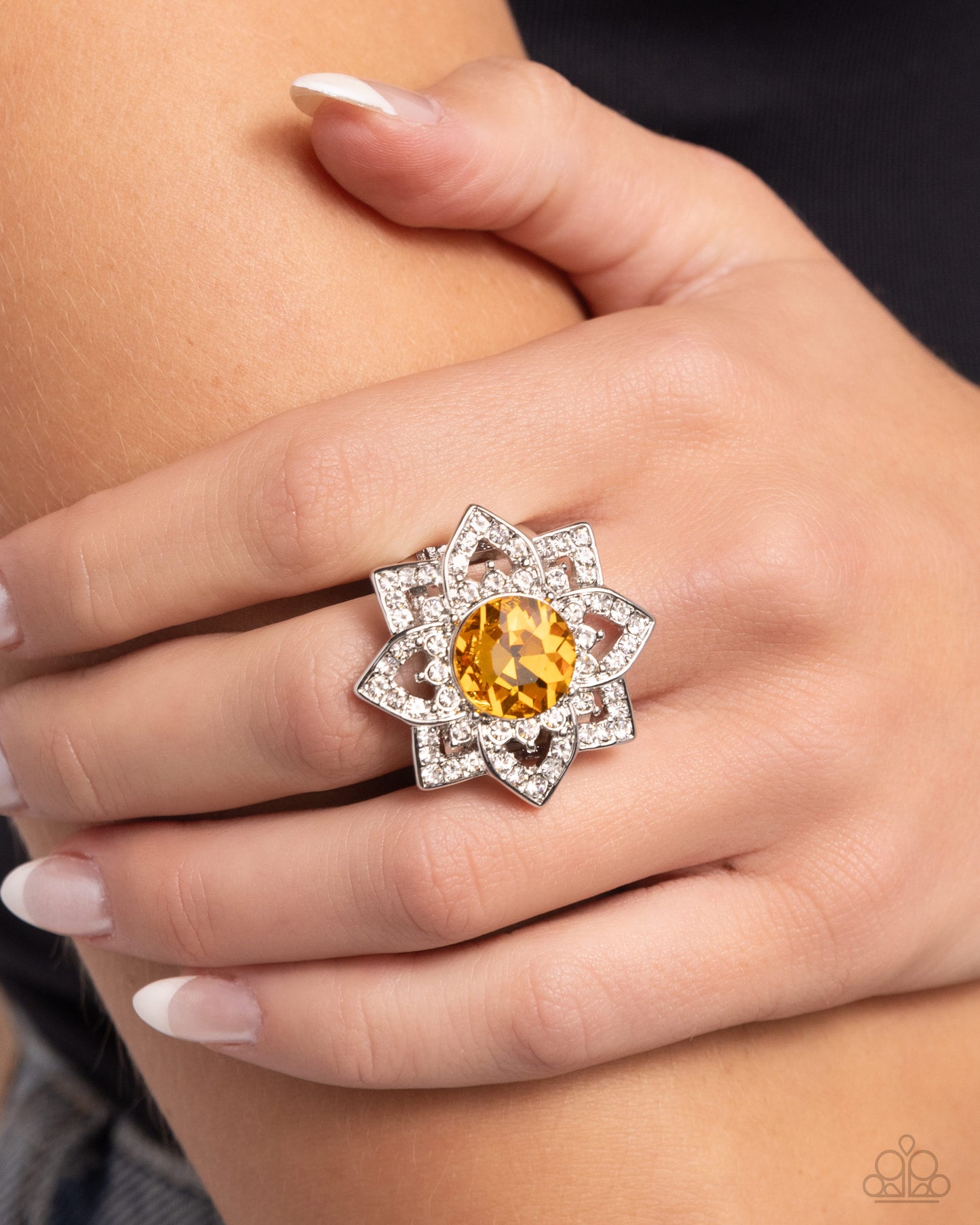 Pleasant Petals - Yellow Gem & White Rhinestone Flower Ring Paparazzi R0244