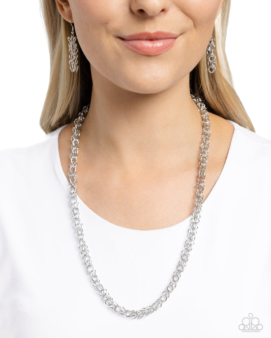 Industrial Influence - Silver Chain Necklace Paparazzi N2281