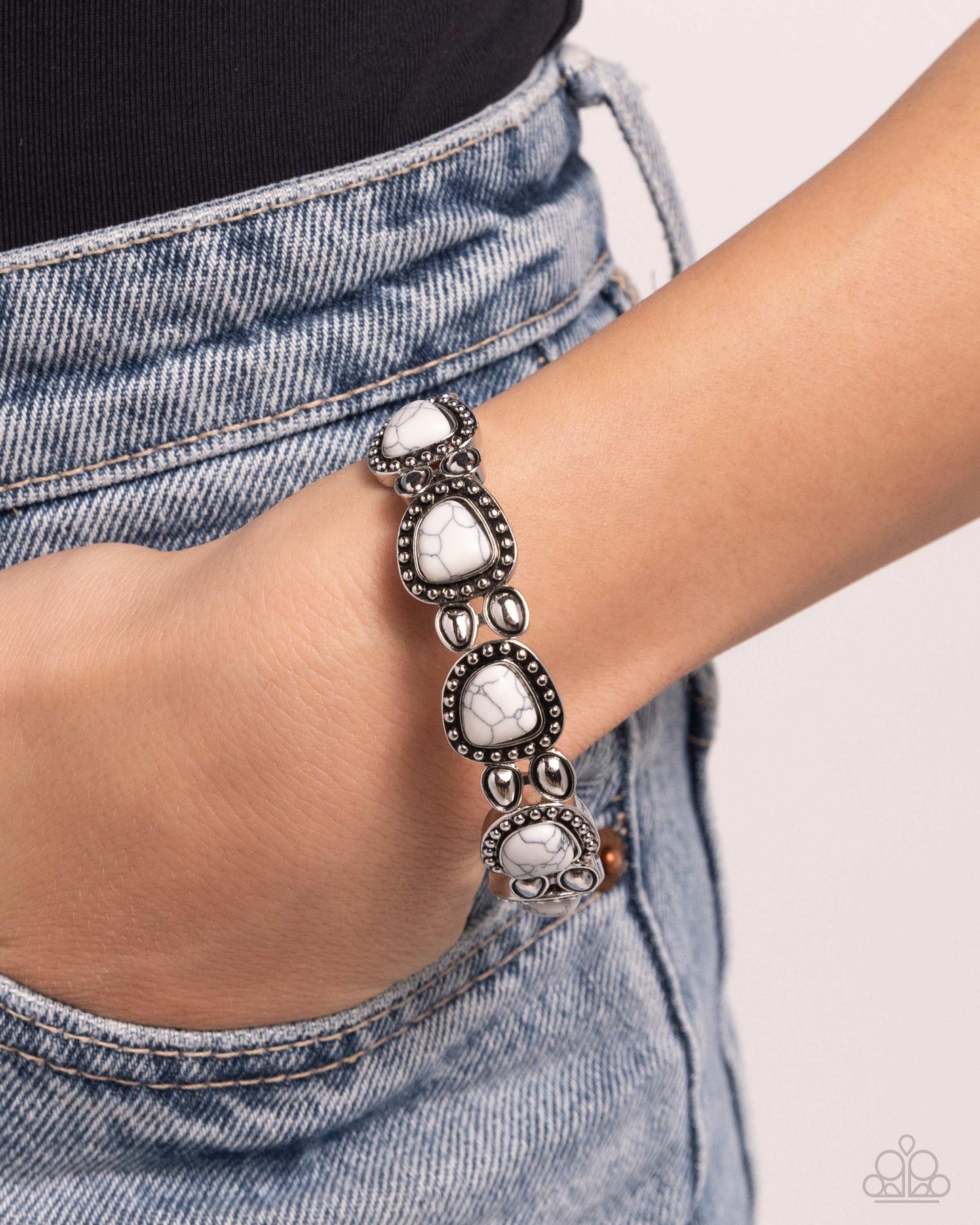 Harmonious Headliner - White Marbled Stone Santa Fe Style Stretch Bracelet Paparazzi