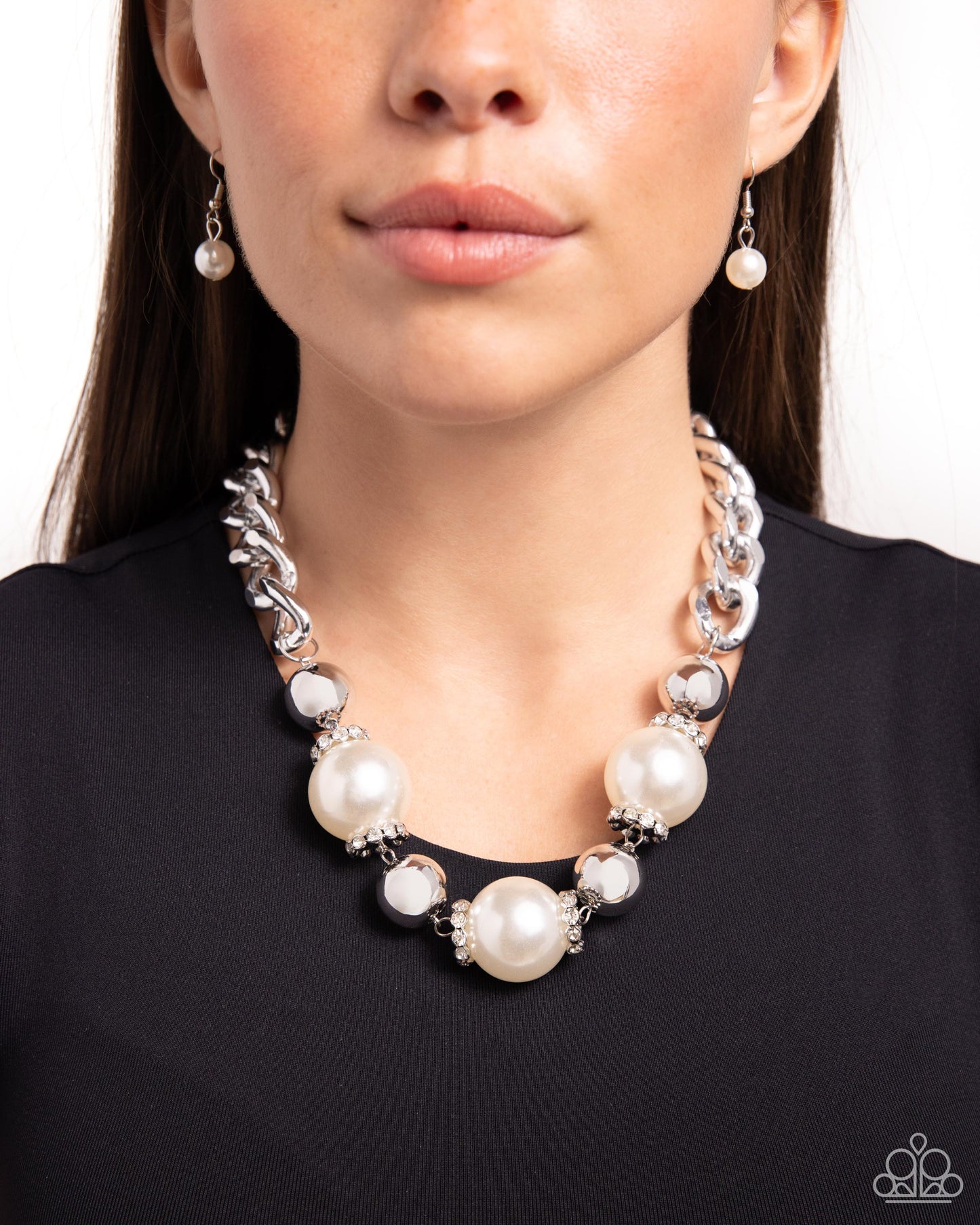 Generously Glossy - White Pear & Rhinestone, Silver Bead Necklace Paparazzi N2298