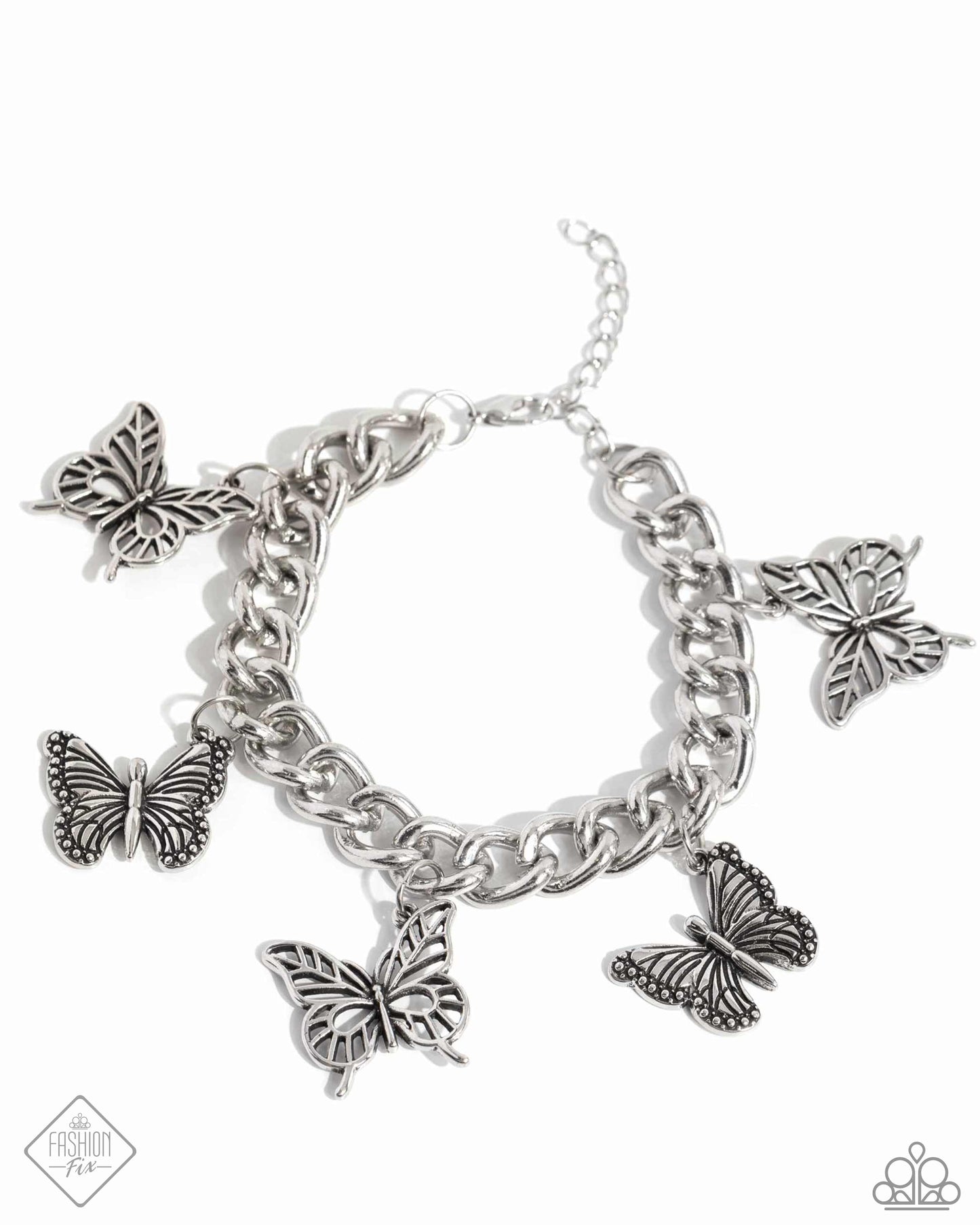 Aerial Ambience - Silver Curb Chain Butterfly Bracelet Simply Santa Fe Fashion Fix May 2024 Paparazzi B1592