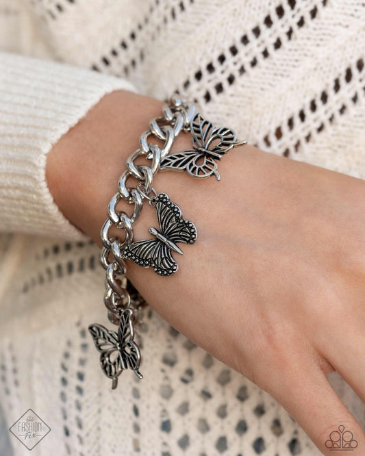 Aerial Ambience - Silver Curb Chain Butterfly Bracelet Simply Santa Fe Fashion Fix May 2024 Paparazzi B1592