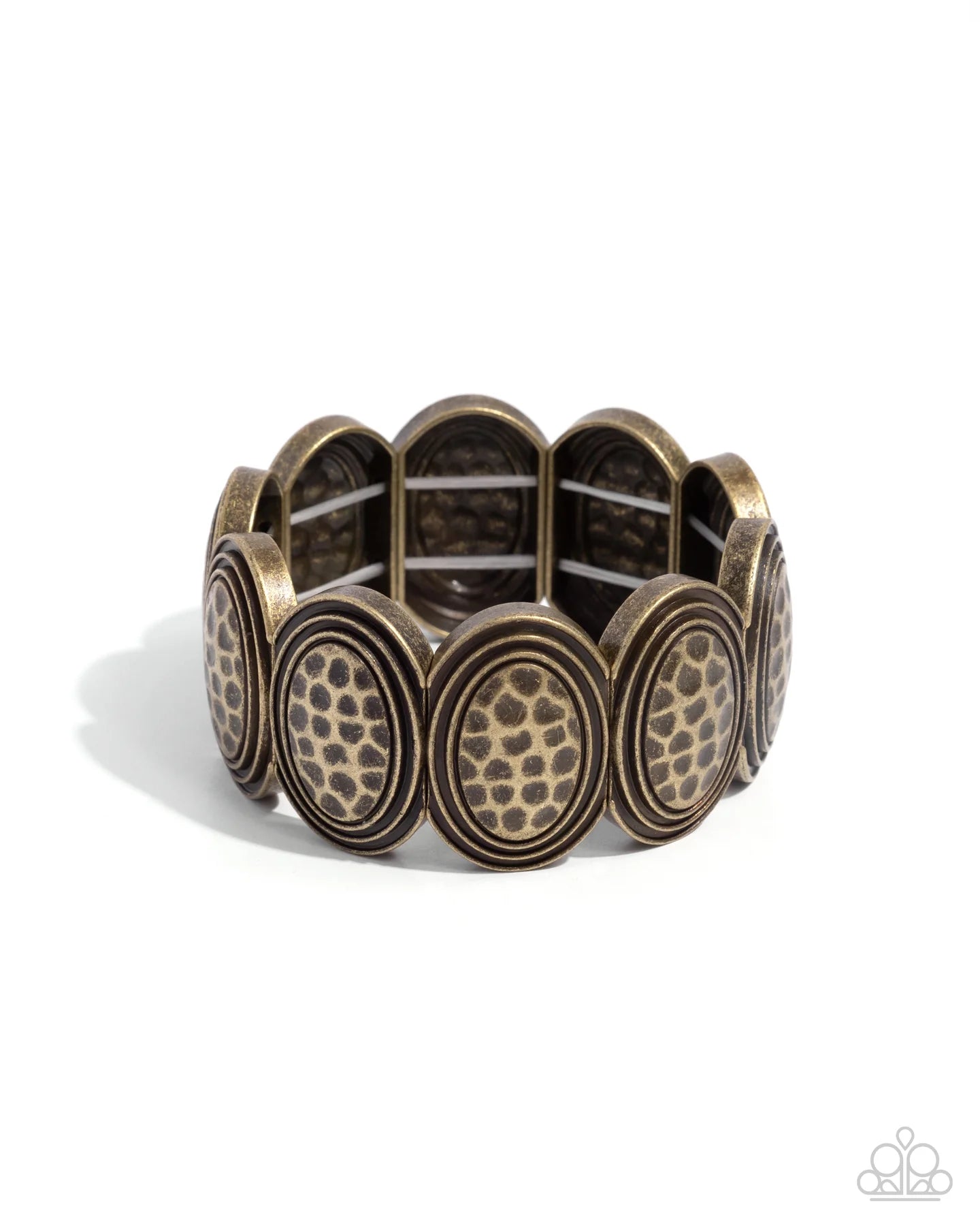 Paparazzi Prehistoric Privilege - Brass Hammered Disc Stretch Bracelet B2745