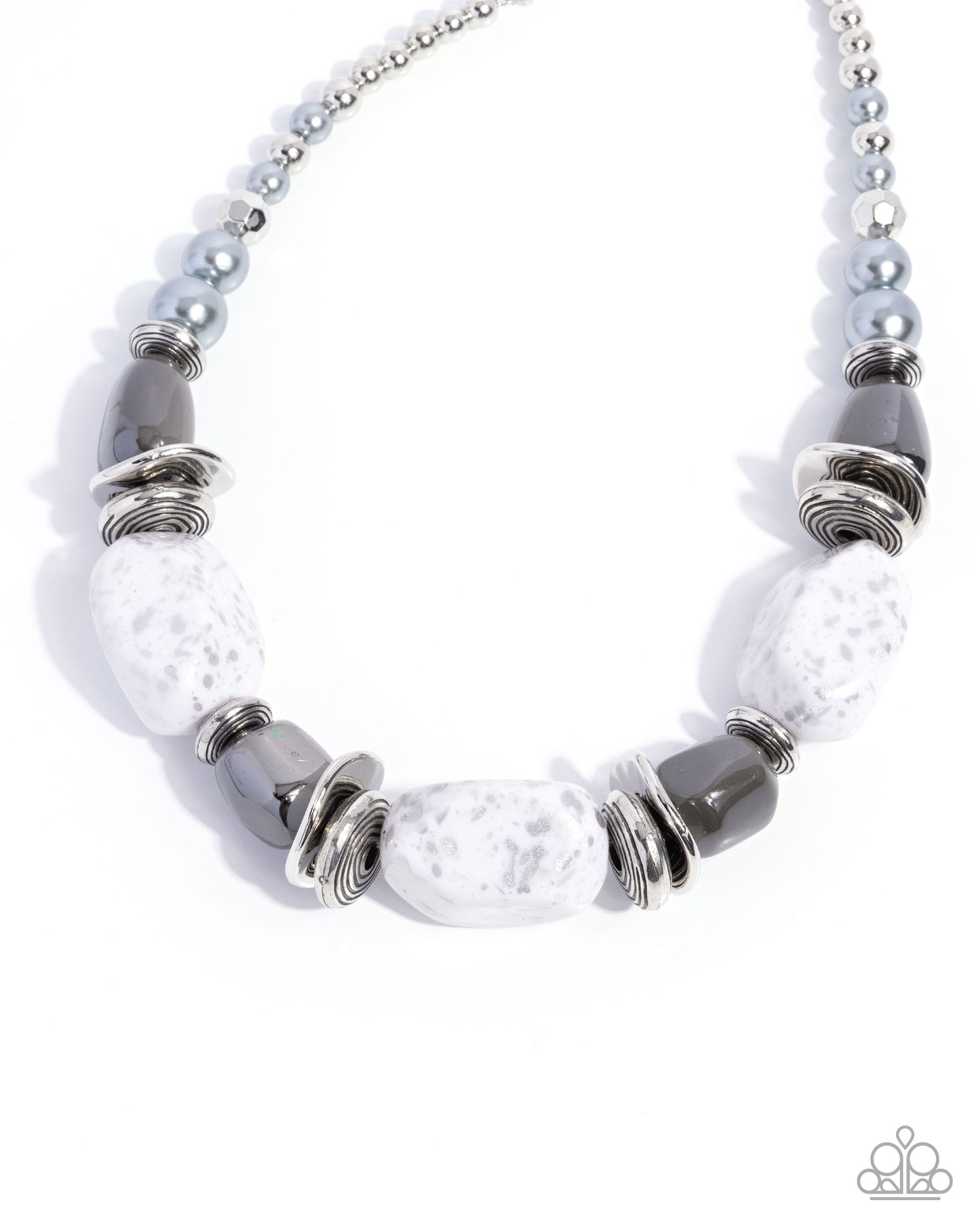 In Good Glazes - Silver Blockbuster Special Release September 2024 Necklace Paparazzi