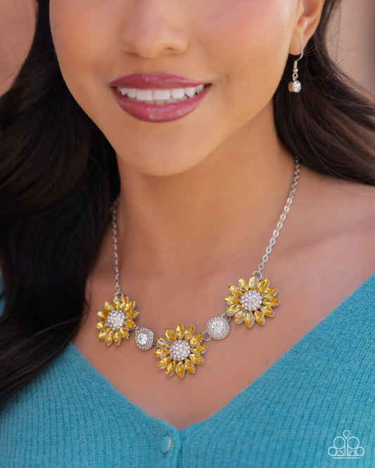 Vulnerable Vacation - Yellow Gem Flower Necklace Paparazzi N2531