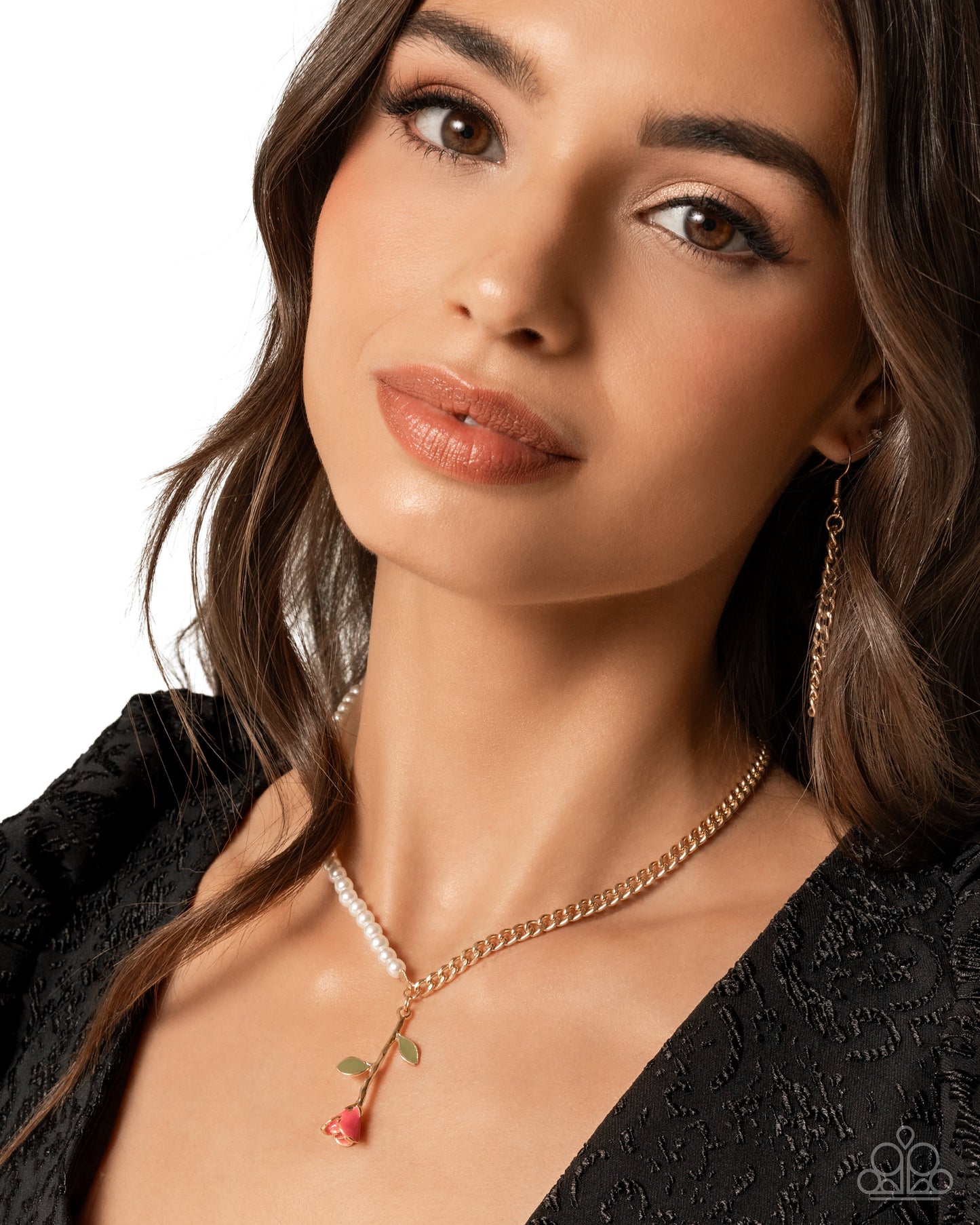 Belles Radiance - Pink - Desert Rose Gold Rose Flower Necklace Paparazzi