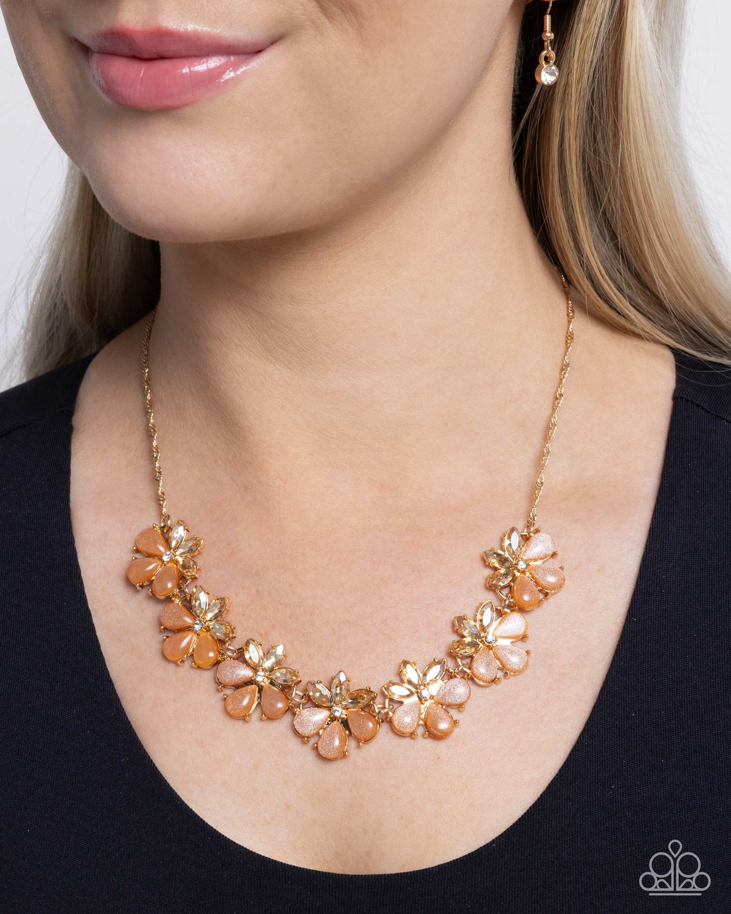 Consistent Chic - Orange Tomato Cream & Light Peach Gem Flower Necklace Paparazzi N2472