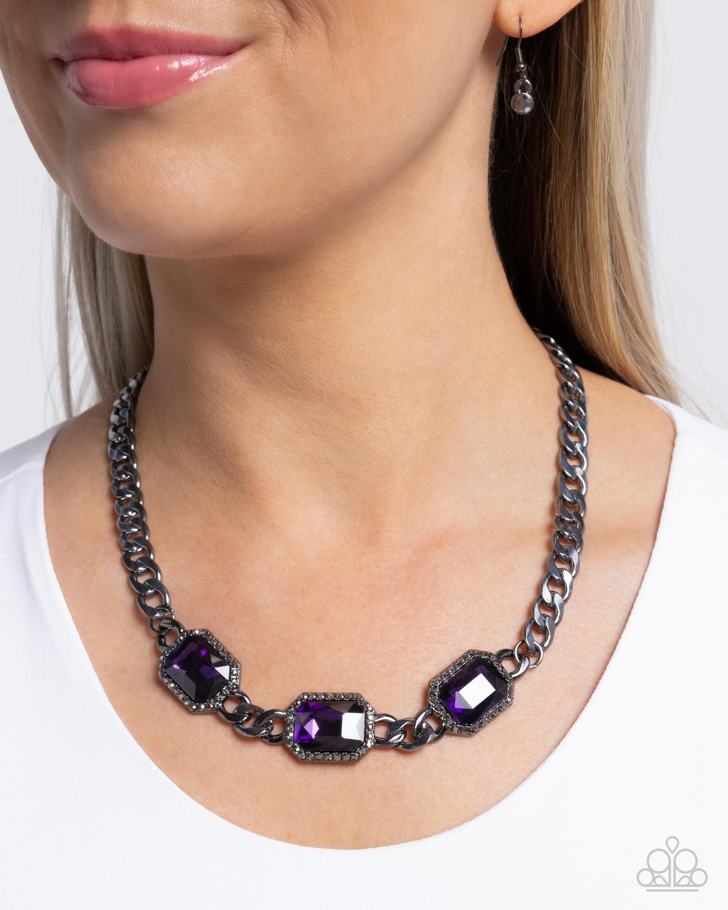 Paparazzi Without Delay - Purple Gem Gunmetal Curb Chain Necklace N3791