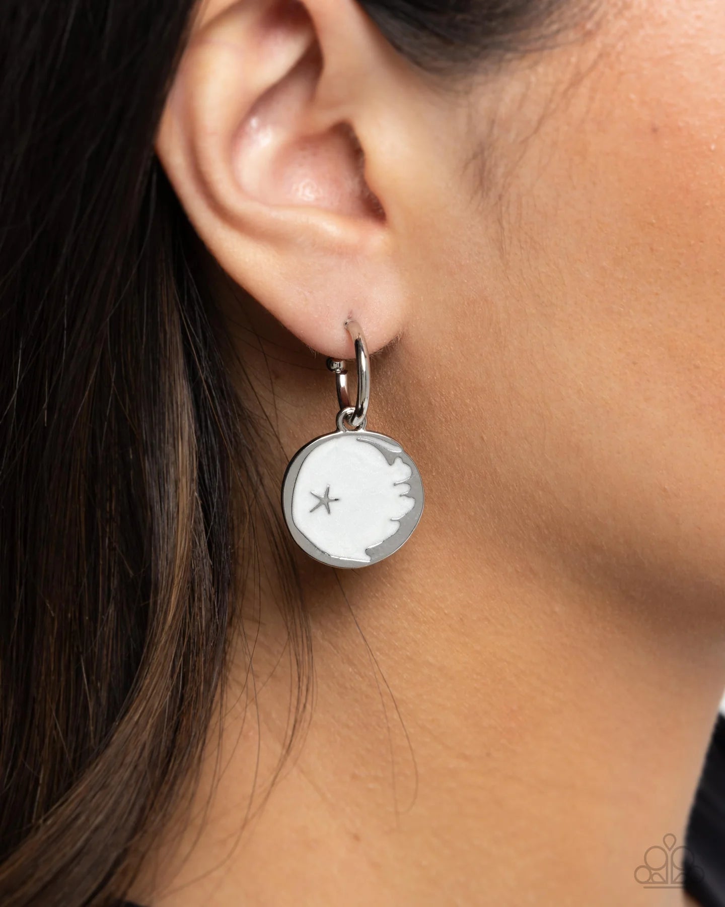 Paparazzi South Star - White Pearly Paint Disc 5/8 Inch Hoop Earrings E2734
