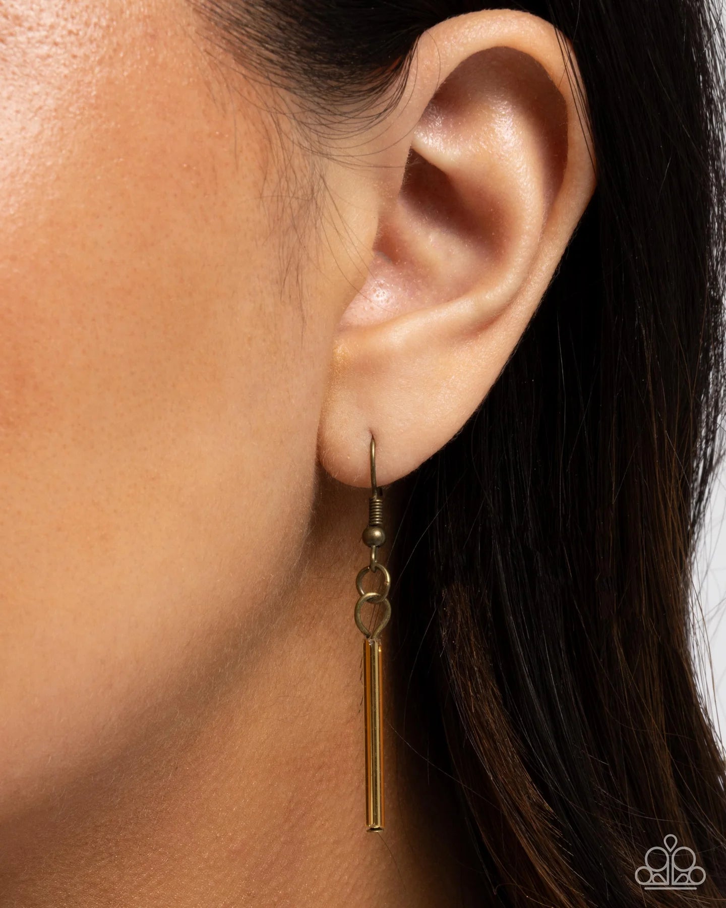 Paparazzi LEI of the Land - Brass Pink Flower Gold Bar Short Necklace N3487