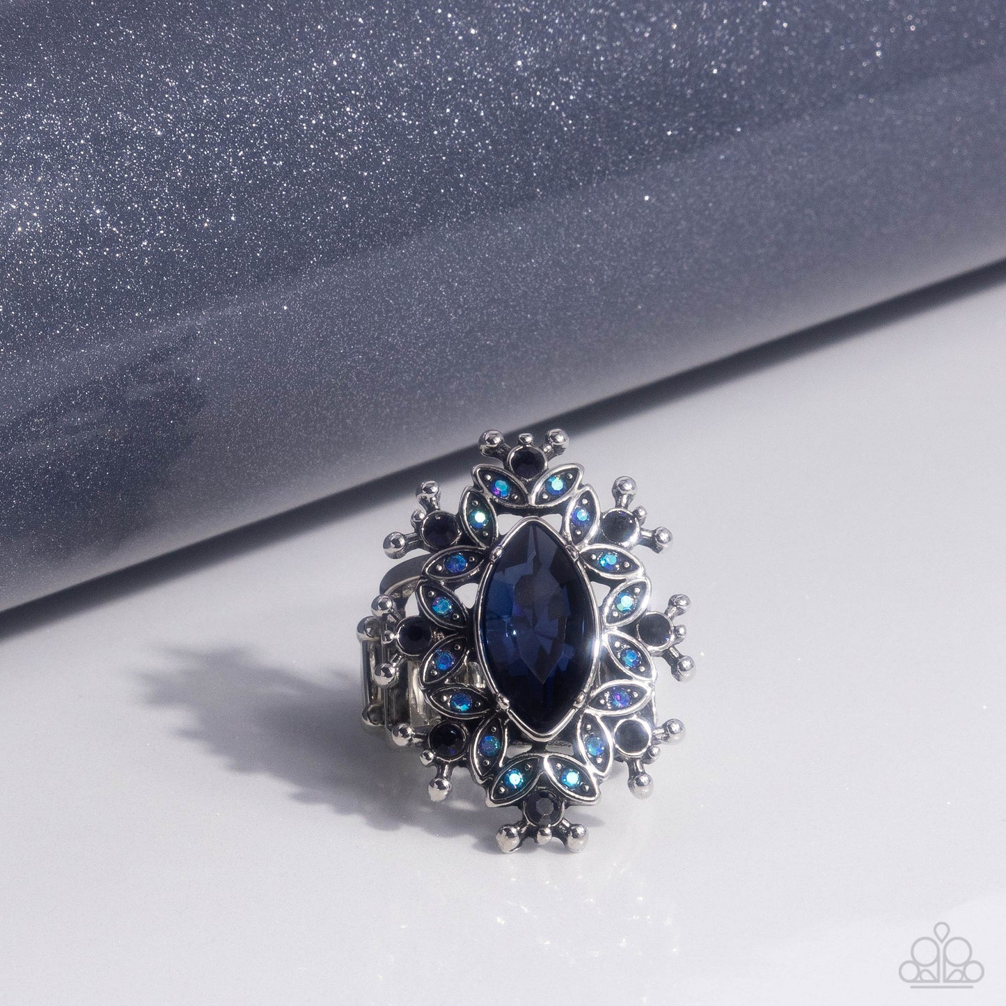 Elaborate Effect - Blue Montana & Light Sapphire Iridescent Rhinestone Gem Statement Ring Paparazzi R0821