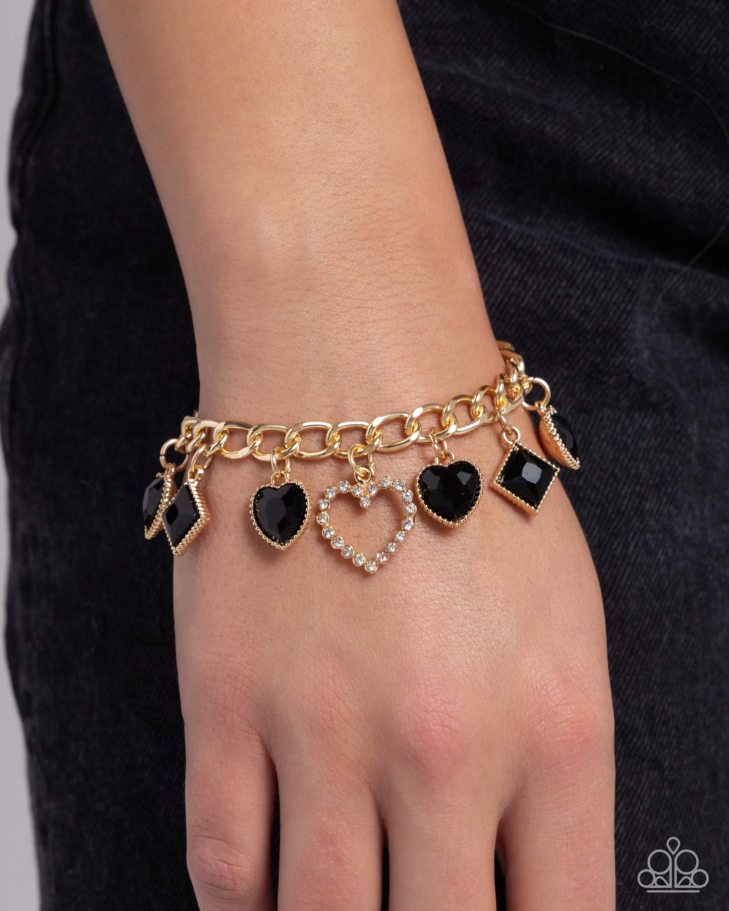 Framed Future - Gold Curb Chain, Gold Heart & Black Gem Charm Style Bracelet Paparazzi B2118