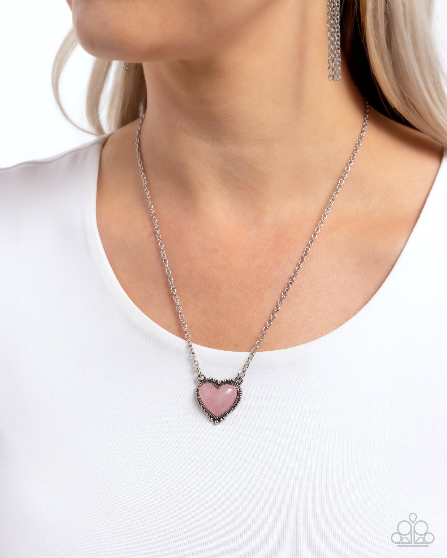 Paparazzi Earthy Eternity - Pink Rose Quartz Heart Silver Necklace N3892
