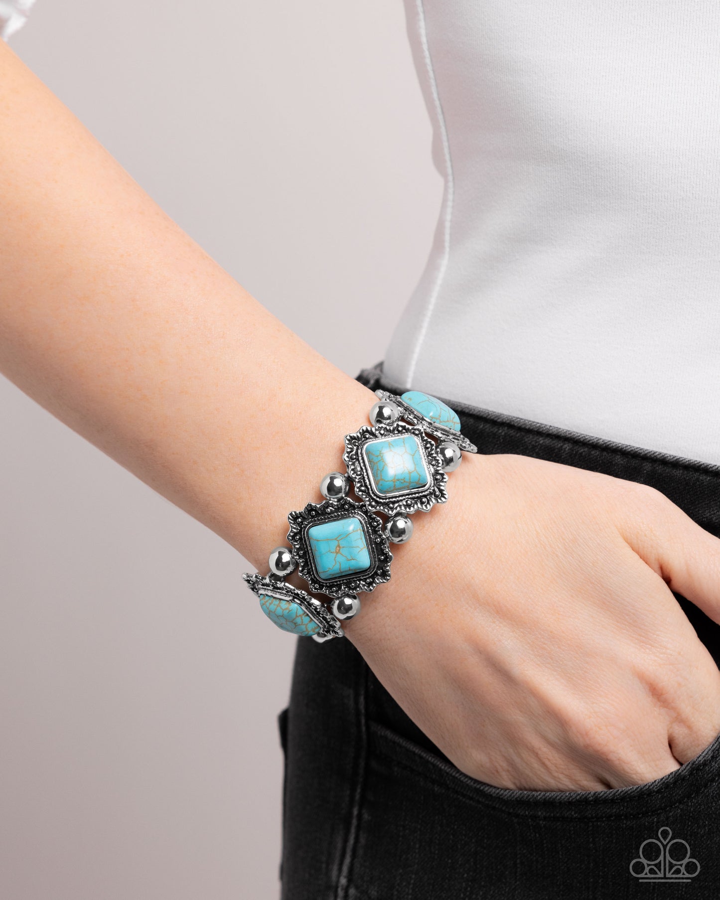 Noble Nature - Blue Marbled Turquoise Stone Stretch Santa Fe Style Bracelet Paparazzi B2107