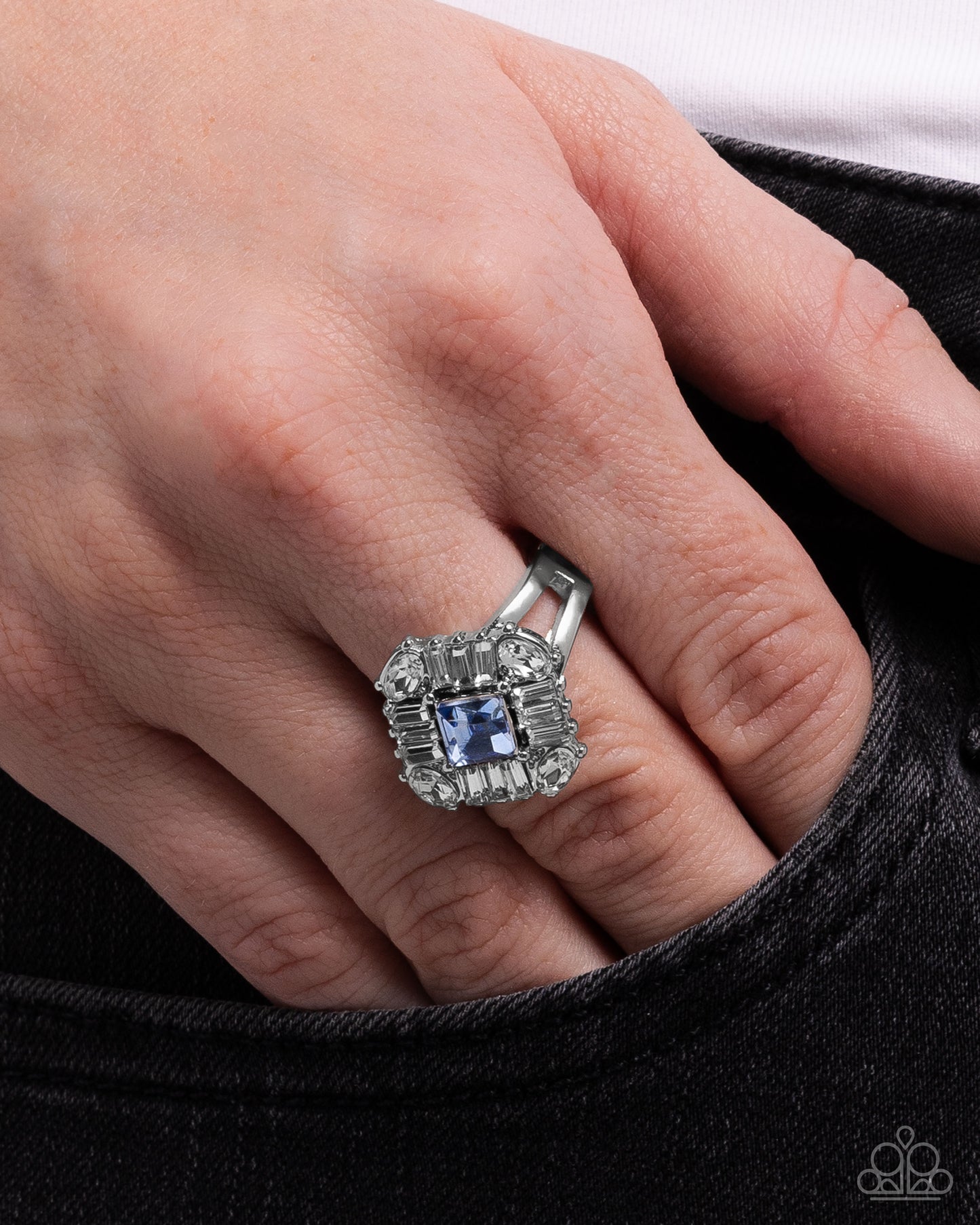 Paparazzi Square Formation - Blue & White Rhinestone Ring R1296