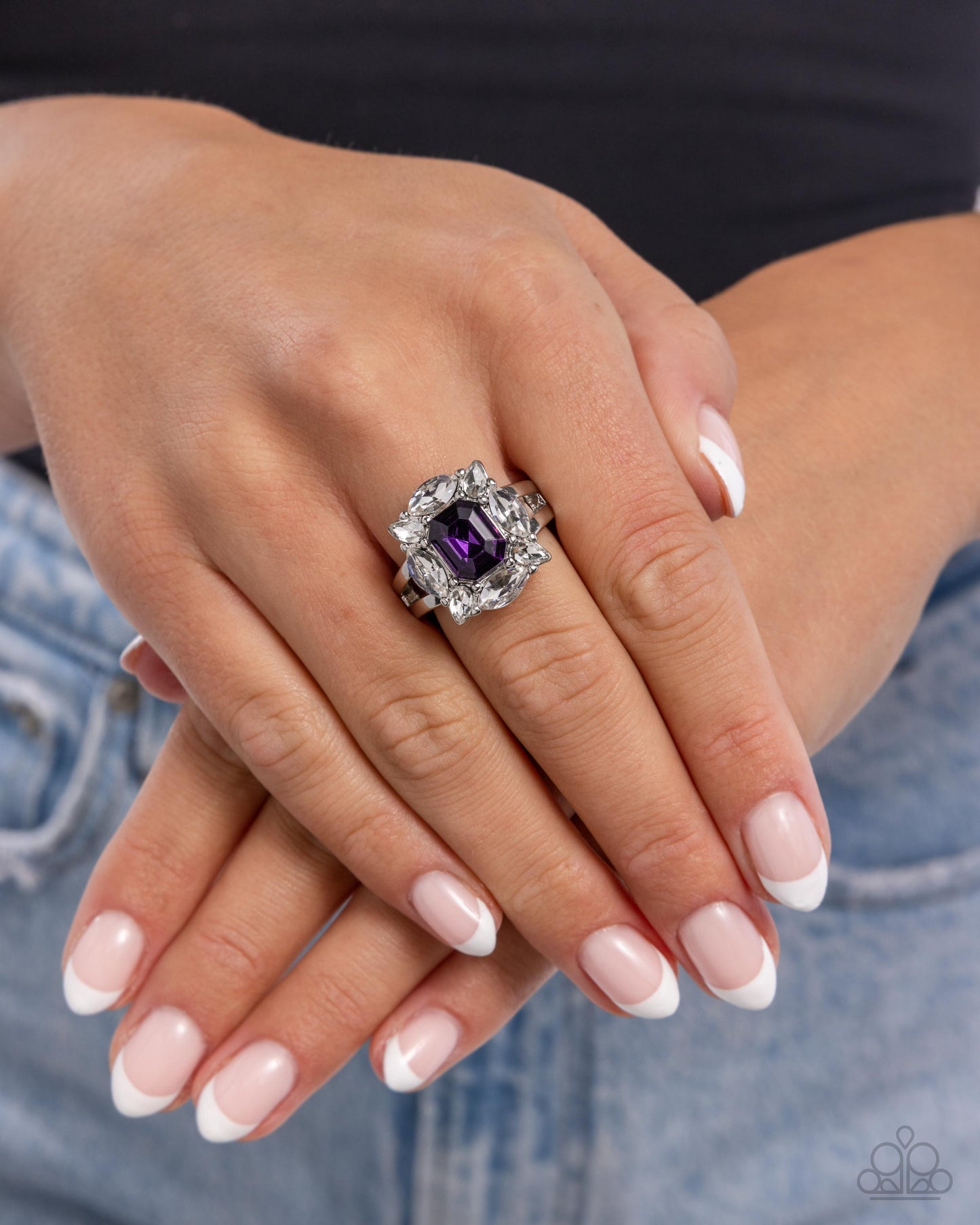 Paparazzi Beautiful Things - Purple - Regal Purple Gem & White Rhinestone Ring R1289