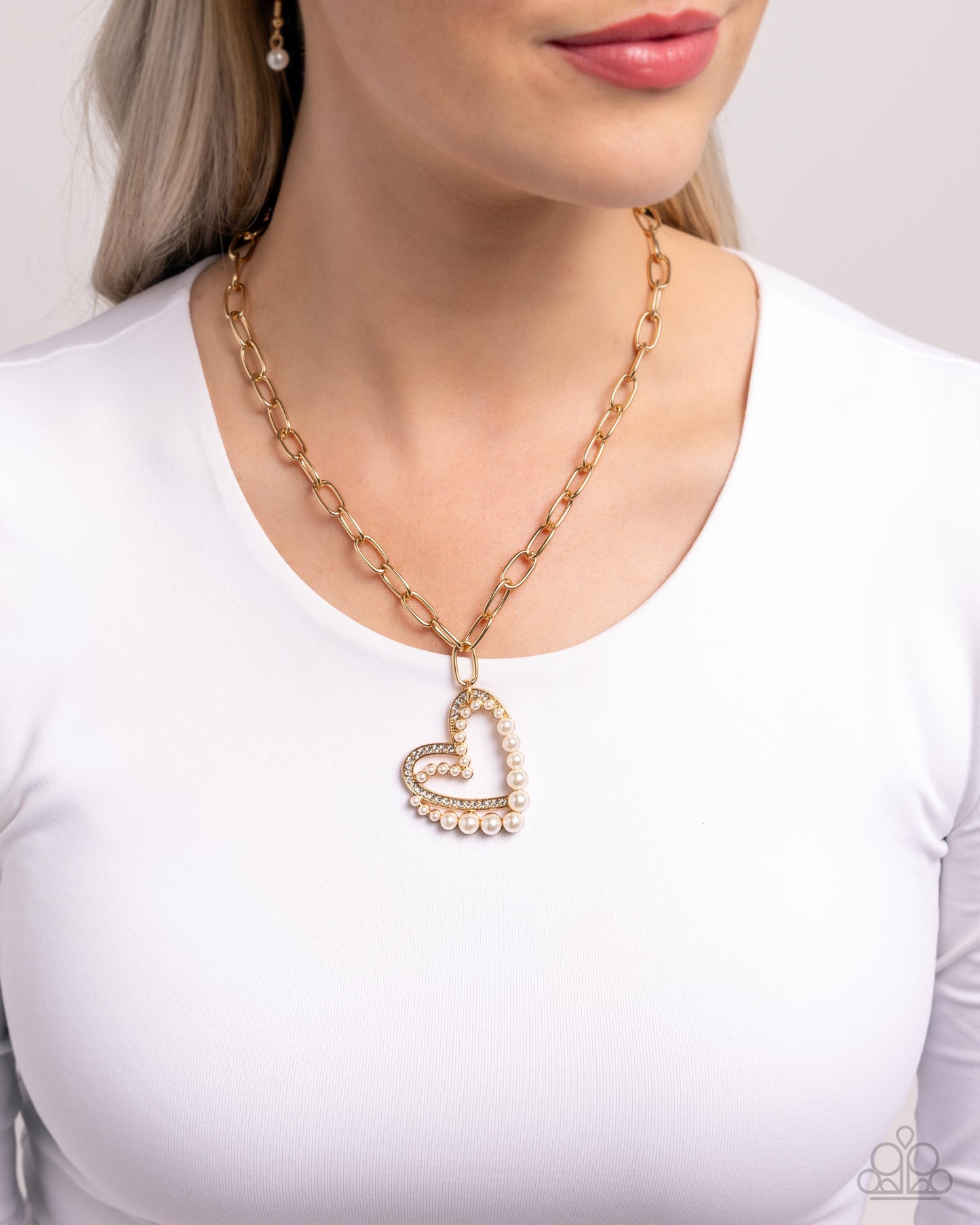 Introducing Me - Gold Pearl Heart & Paperclip Chain Necklace Paparazzi N3262