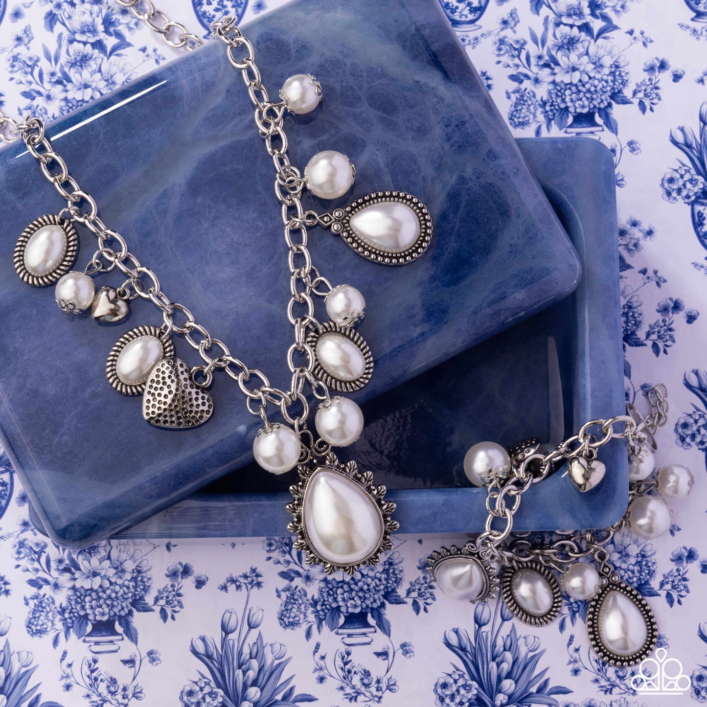 Paparazzi Pearly Pact - Complete Look Silver Pearly Prelude White Necklace & Pearly Preparation White Bracelet Set