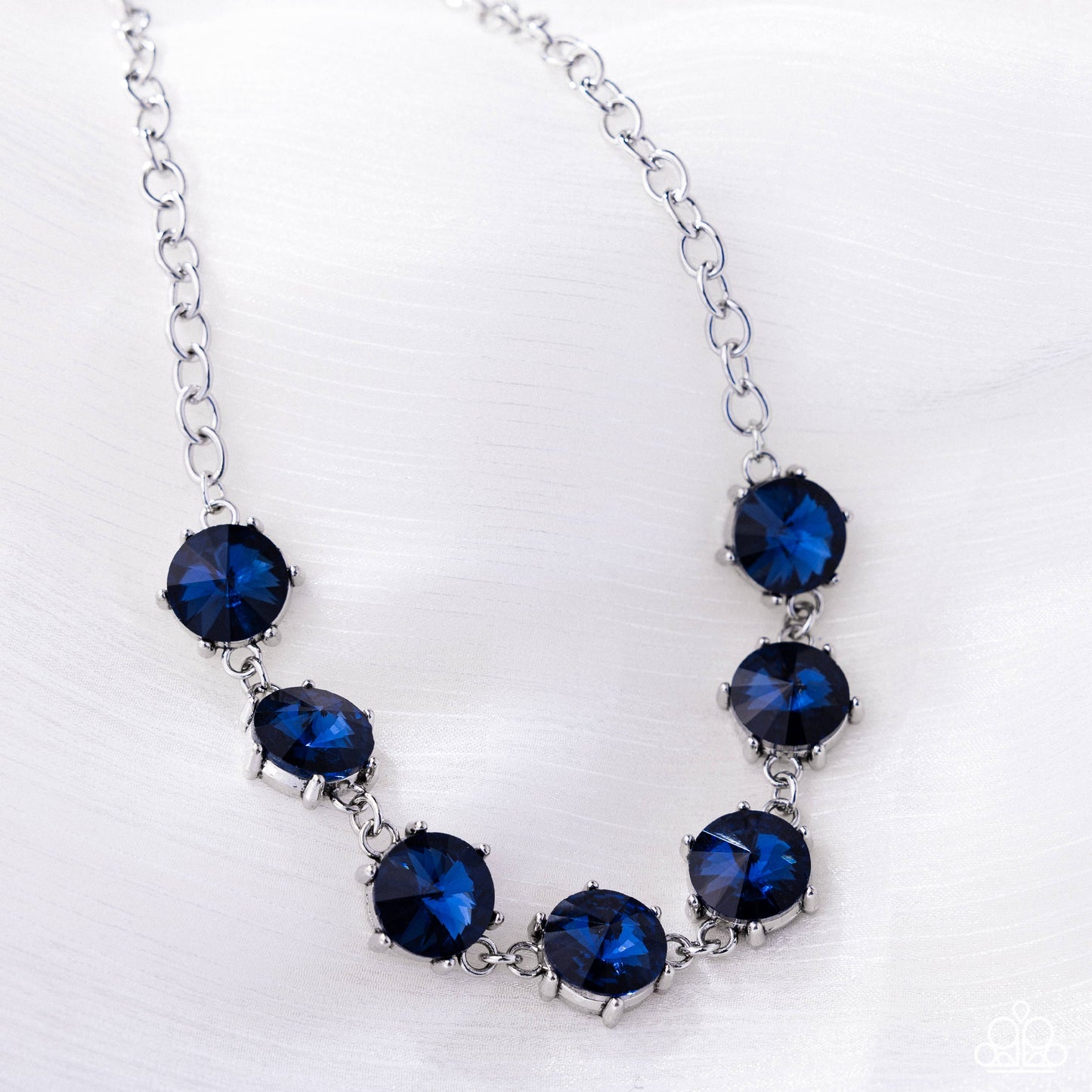 Drowning in Dazzle - Blue Montana Gem Necklace Paparazzi N2995