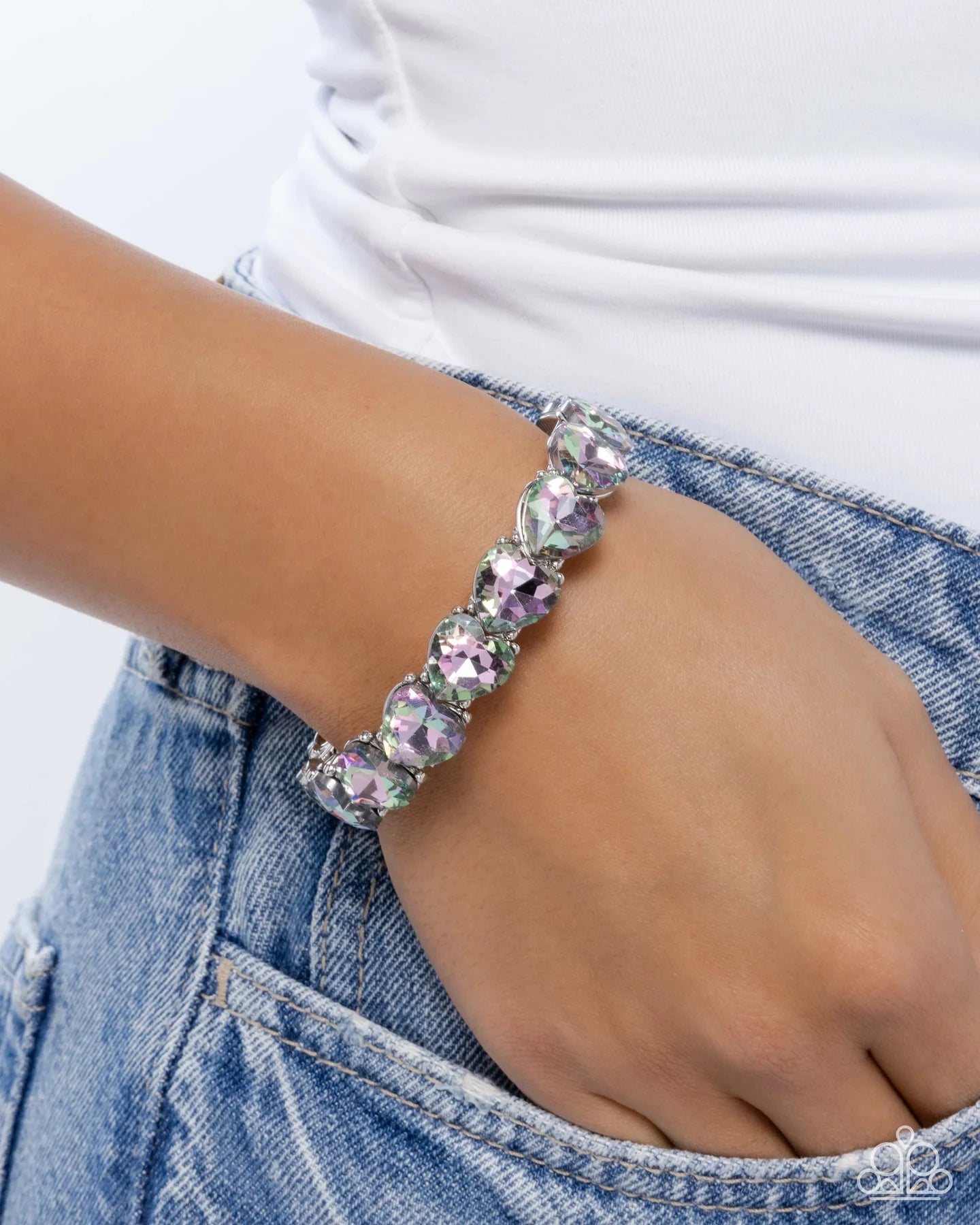 Paparazzi Only One You Love Multicolored Iridescent Heart Stretch Bracelet B2630