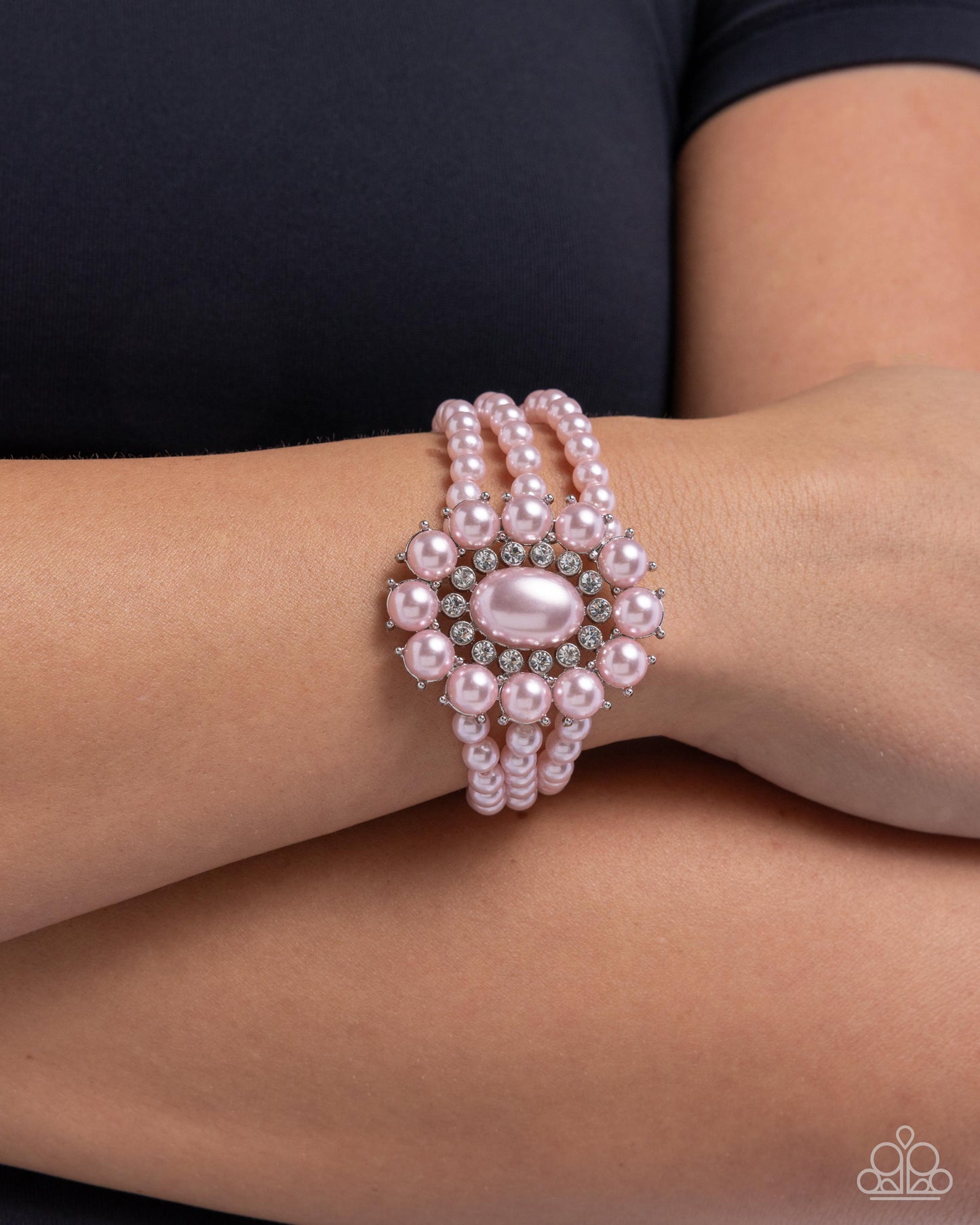 Take A Fancy To - Pink - Baby Pink Pearl & White Rhinestone Stretch Bracelet Paparazzi B2184