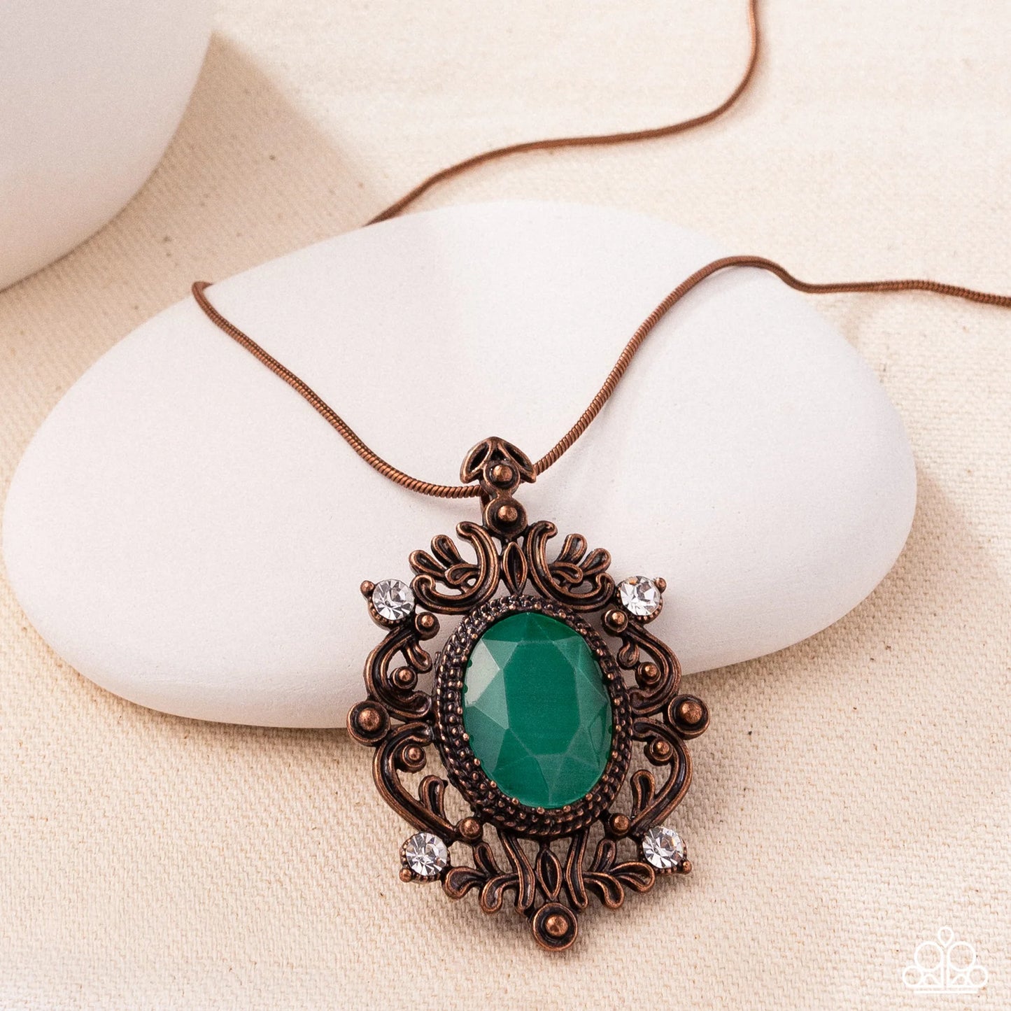Paparazzi Family Crest - Copper Faceted Green Cat's Eye Necklace N3937