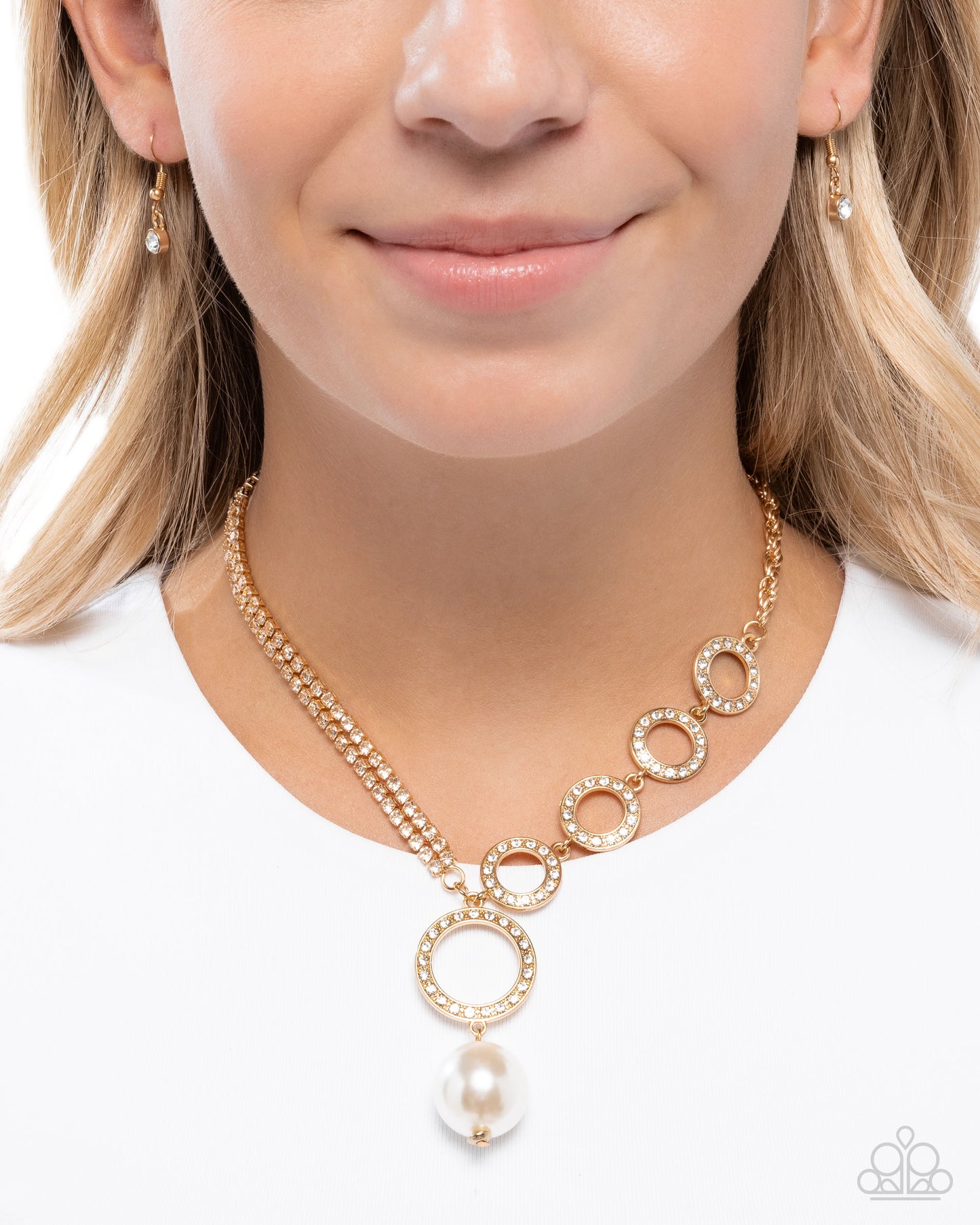 Refined Rapid - Gold Rope Chain White Rhinestone & Pearl Necklace Paparazzi N3442