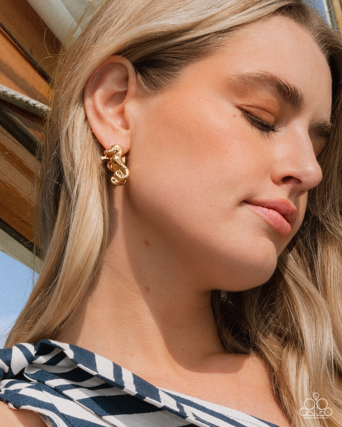 Sea Horse Statement - Gold Sea Horse Hinge Hoop Earring Paparazzi E2711