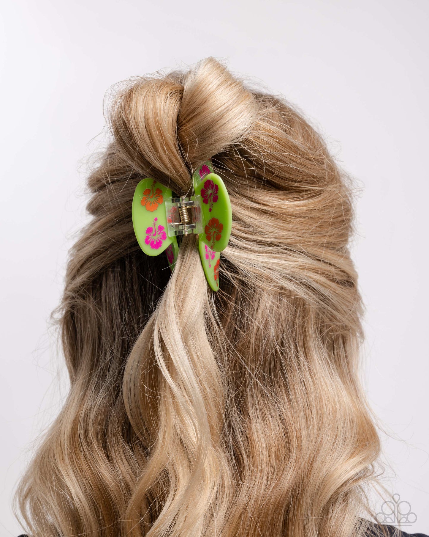 Hawaiian Harmony - Green Hawaiian Floral Print Hair Claw Clip Paparazzi H0167