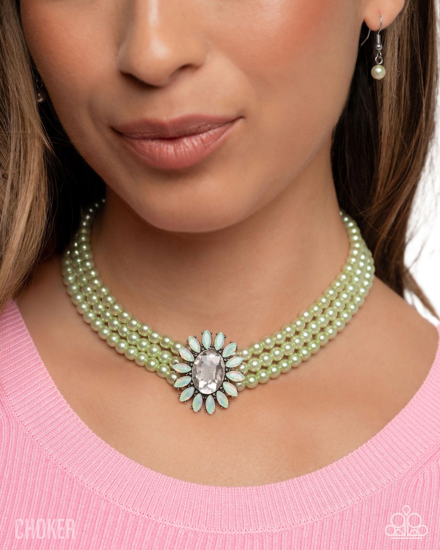 Conscious Chic - Complete Look - Necklace: Opulent Observation, Green Bracelet: Perceptive Pearls Green Paparazzi N3585