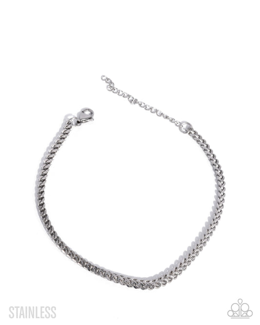 Macho Moment - Silver Curb Stainless Steel Urban Bracelet Paparazzi B2197