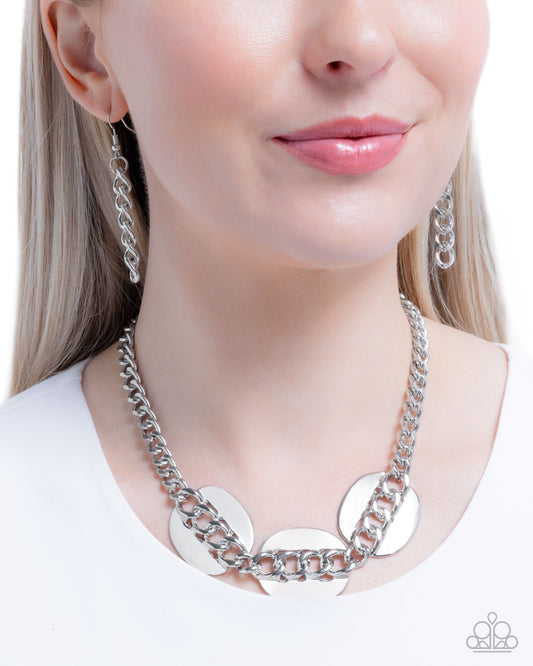 Solid Skillset - Silver Curb Chain Link Oversized Oval Disc Statement Necklace Paparazzi N3409